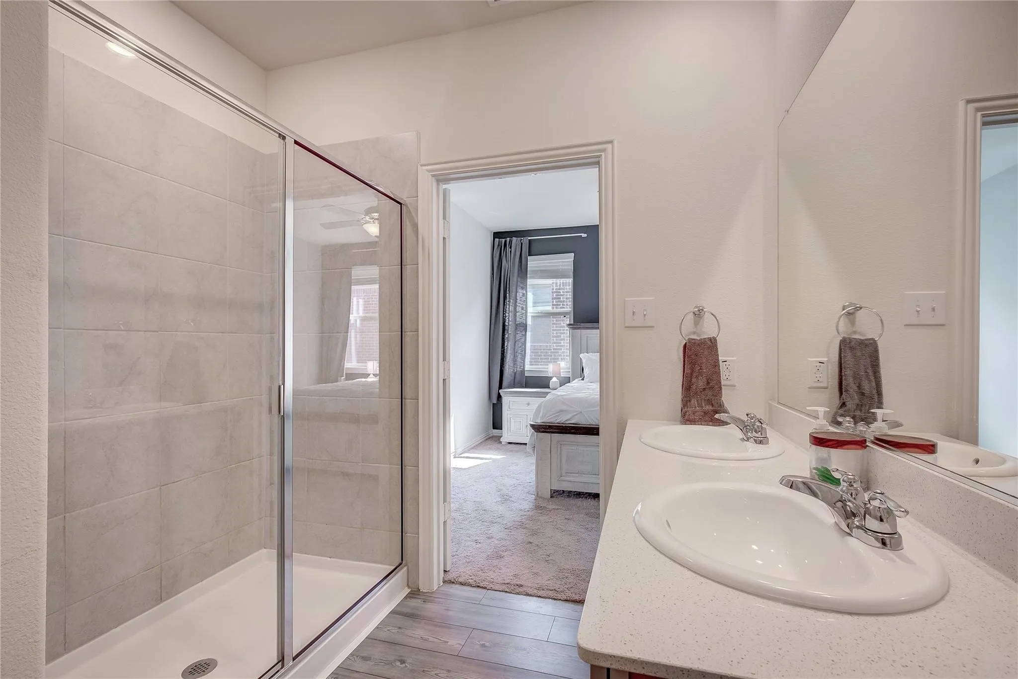 Single Family Residence For Rent in Hunt County , 2124 Whispering Sage Boulevard, Royse City, Texas 75189, 3 Bedroom, 2 Bathroom, 2 Garage spaces, 1,426 Sqft, built in 2020, mls#21397857, Real Estate Agent in Royse City, Homes For Rent in Hunt county, Homes For Rent in Royse City, Realtor in Royse City Texas, Real Estate Brokerage Independent Realty Texas, Luminita Cordes Realtor