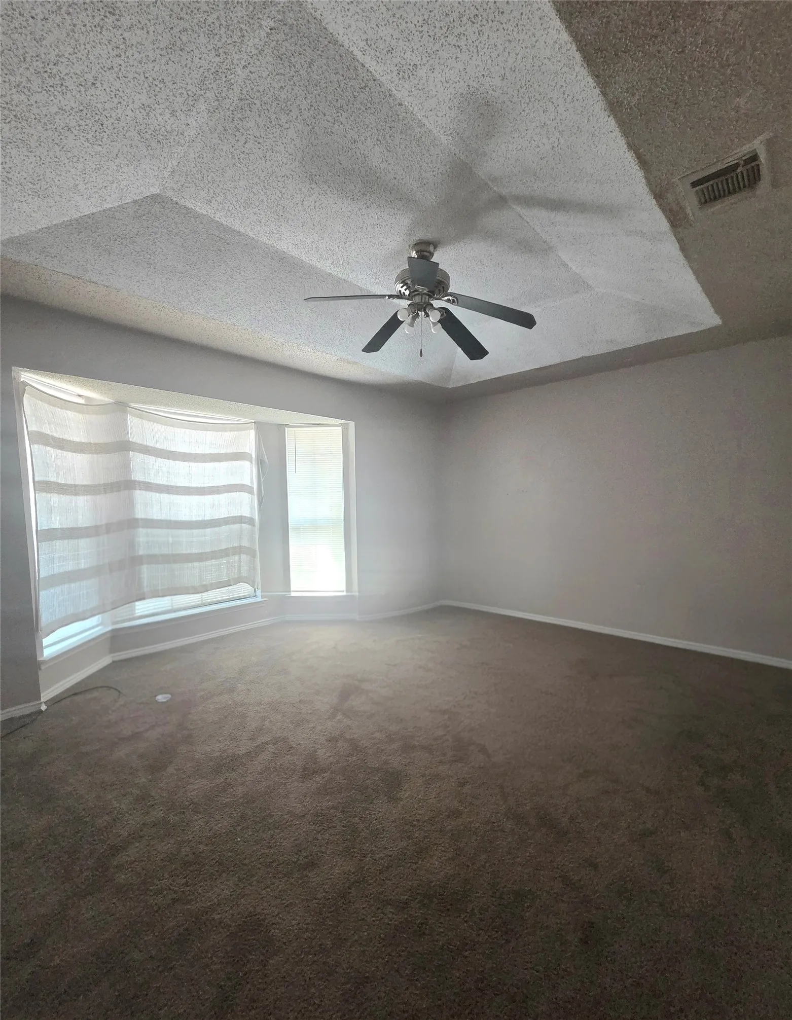 Duplex For Sale in Tarrant County , 1904 Crooked Lane, Fort Worth, Texas 76112, 5 Bedroom, 4 Bathroom, 4 Garage spaces, 0 Sqft, built in 1983, mls#21398261, Real Estate Agent in Fort Worth, Homes For Sale in Tarrant county, Homes For Sale in Fort Worth, Realtor in Fort Worth Texas, Real Estate Brokerage Independent Realty Texas, Luminita Cordes Realtor