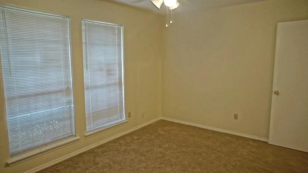 Duplex For Sale in Tarrant County , 1904 Crooked Lane, Fort Worth, Texas 76112, 5 Bedroom, 4 Bathroom, 4 Garage spaces, 0 Sqft, built in 1983, mls#21398261, Real Estate Agent in Fort Worth, Homes For Sale in Tarrant county, Homes For Sale in Fort Worth, Realtor in Fort Worth Texas, Real Estate Brokerage Independent Realty Texas, Luminita Cordes Realtor