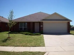 Single Family Residence For Rent in Hunt County , 6506 Ashland Drive, Greenville, Texas 75402, 4 Bedroom, 2 Bathroom, 2 Garage spaces, 1,866 Sqft, built in 2006, mls#21398432, Real Estate Agent in Greenville, Homes For Rent in Hunt county, Homes For Rent in Greenville, Realtor in Greenville Texas, Real Estate Brokerage Independent Realty Texas, Luminita Cordes Realtor
