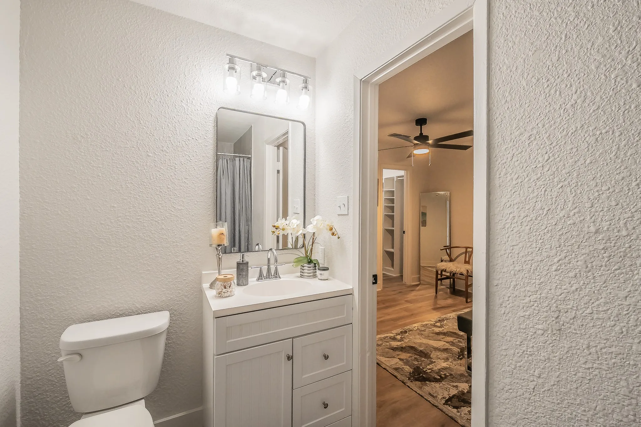 Single Family Residence For Sale in Tarrant County , 7117 Payte Lane, North Richland Hills, Texas 76182, 5 Bedroom, 3 Bathroom, 1 Garage spaces, 1,919 Sqft, built in 1971, mls#21393769, Real Estate Agent in North Richland Hills, Homes For Sale in Tarrant county, Homes For Sale in North Richland Hills, Realtor in North Richland Hills Texas, Real Estate Brokerage Independent Realty Texas, Luminita Cordes Realtor