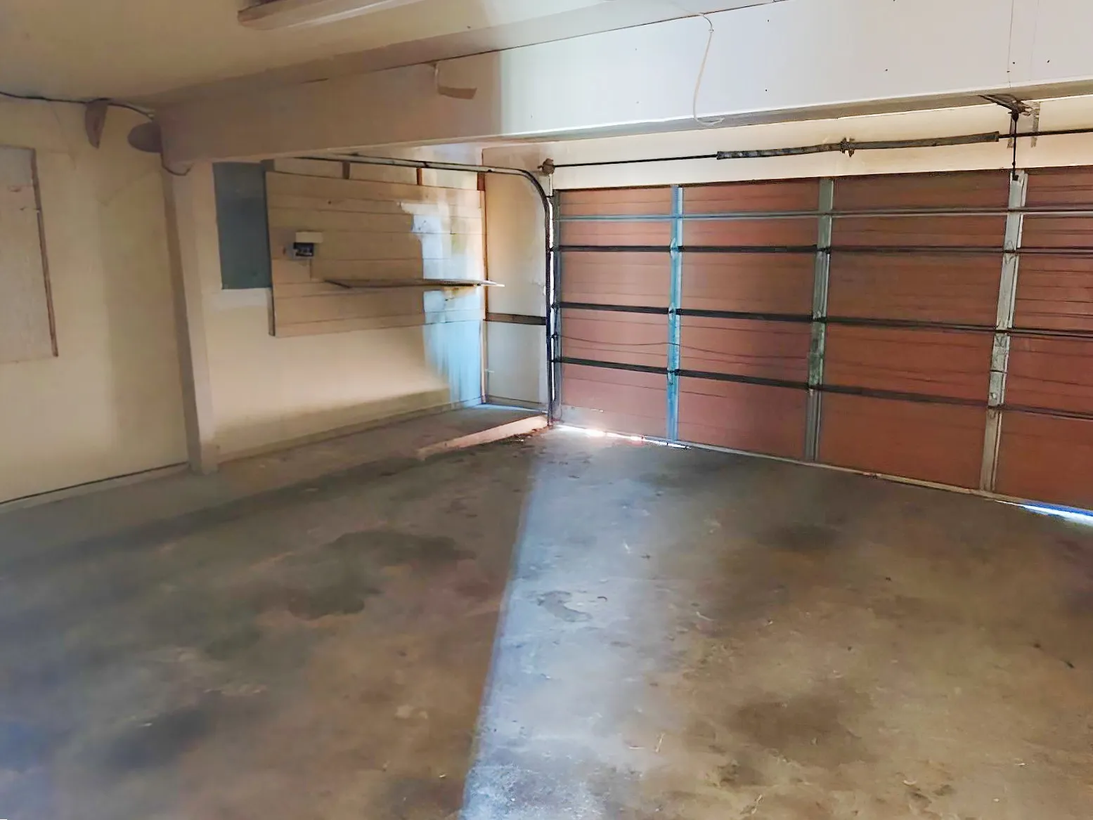Single Family Residence For Sale in Collin County , 2120 Valley Forge Drive, Plano, Texas 75075, 3 Bedroom, 3 Bathroom, 2 Garage spaces, 2,210 Sqft, built in 1977, mls#21398435, Real Estate Agent in Plano, Homes For Sale in Collin county, Homes For Sale in Plano, Realtor in Plano Texas, Real Estate Brokerage Independent Realty Texas, Luminita Cordes Realtor