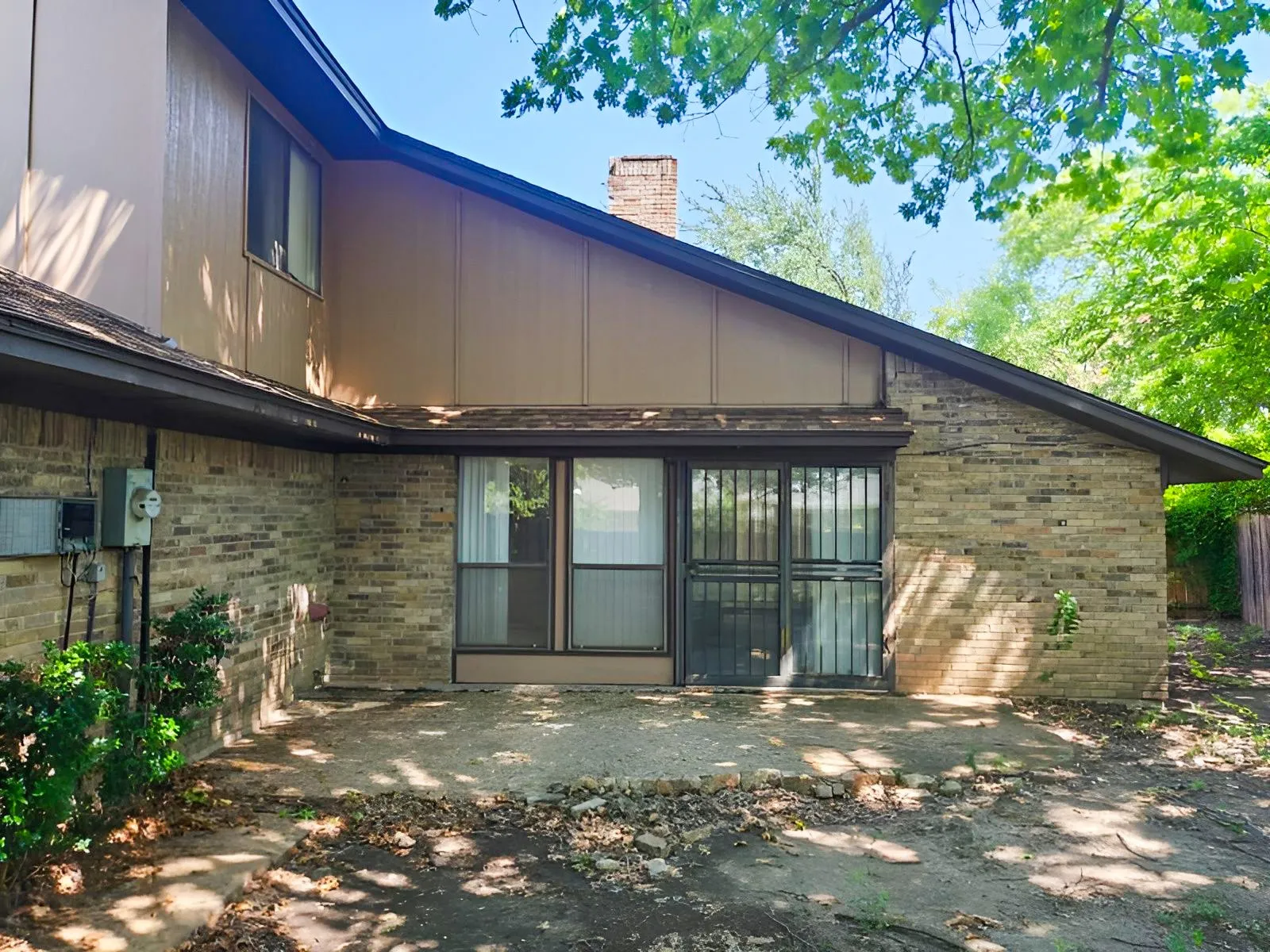 Single Family Residence For Sale in Collin County , 2120 Valley Forge Drive, Plano, Texas 75075, 3 Bedroom, 3 Bathroom, 2 Garage spaces, 2,210 Sqft, built in 1977, mls#21398435, Real Estate Agent in Plano, Homes For Sale in Collin county, Homes For Sale in Plano, Realtor in Plano Texas, Real Estate Brokerage Independent Realty Texas, Luminita Cordes Realtor