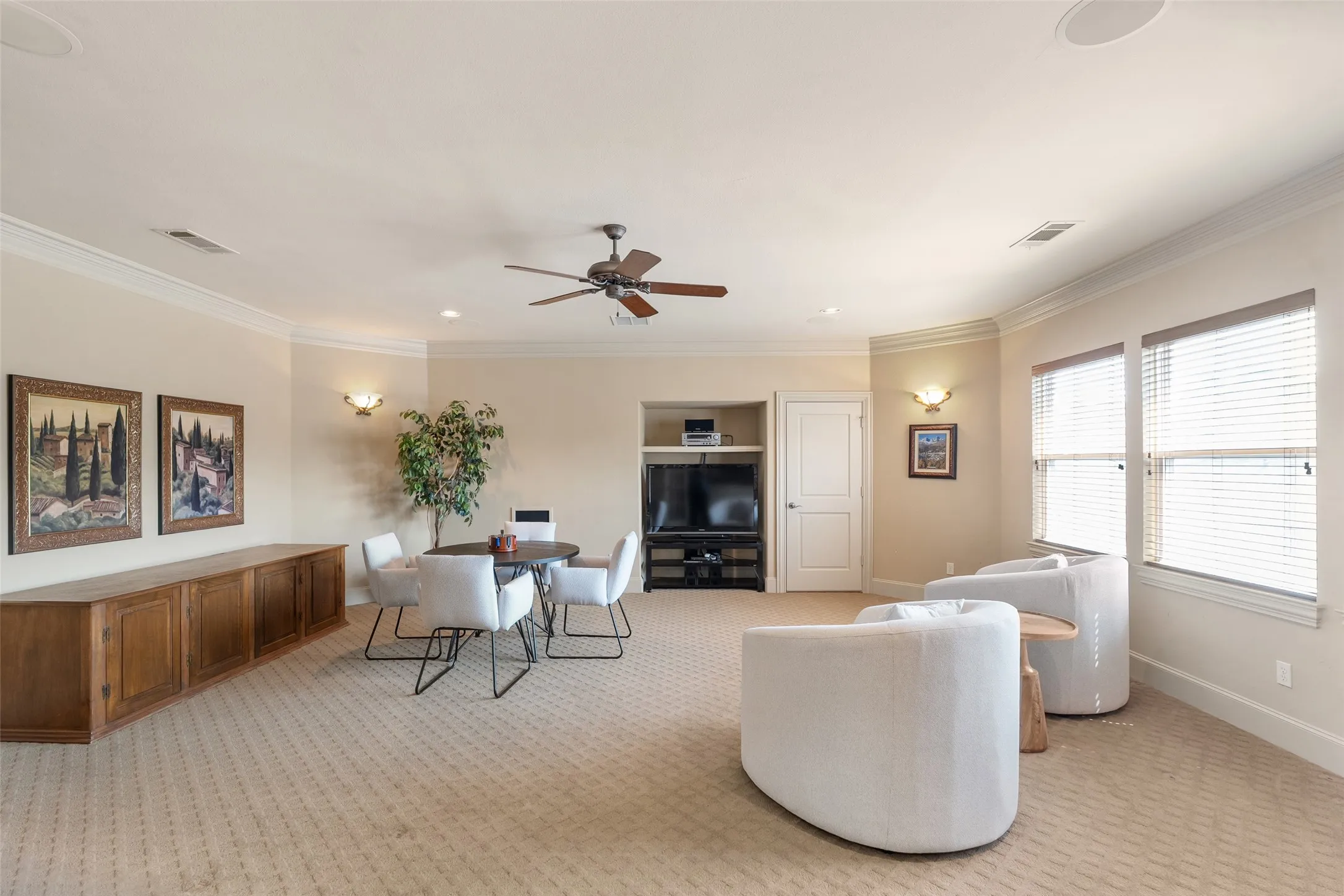 Single Family Residence For Sale in Dallas County , 12010 Edgestone Road, Dallas, Texas 75230, 3 Bedroom, 5 Bathroom, 2 Garage spaces, 4,491 Sqft, built in 2000, mls#21396936, Real Estate Agent in Dallas, Homes For Sale in Dallas county, Homes For Sale in Dallas, Realtor in Dallas Texas, Real Estate Brokerage Independent Realty Texas, Luminita Cordes Realtor