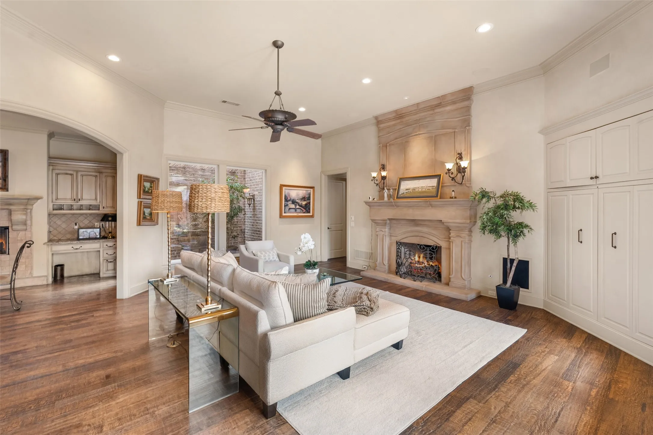 Single Family Residence For Sale in Dallas County , 12010 Edgestone Road, Dallas, Texas 75230, 3 Bedroom, 5 Bathroom, 2 Garage spaces, 4,491 Sqft, built in 2000, mls#21396936, Real Estate Agent in Dallas, Homes For Sale in Dallas county, Homes For Sale in Dallas, Realtor in Dallas Texas, Real Estate Brokerage Independent Realty Texas, Luminita Cordes Realtor