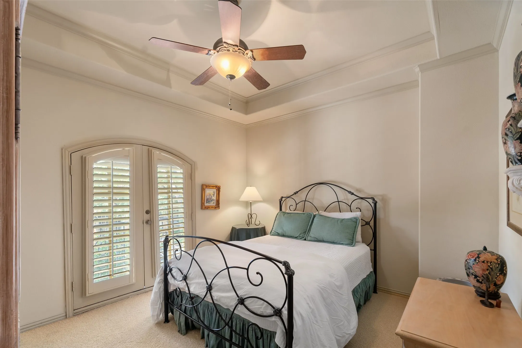 Single Family Residence For Sale in Dallas County , 12010 Edgestone Road, Dallas, Texas 75230, 3 Bedroom, 5 Bathroom, 2 Garage spaces, 4,491 Sqft, built in 2000, mls#21396936, Real Estate Agent in Dallas, Homes For Sale in Dallas county, Homes For Sale in Dallas, Realtor in Dallas Texas, Real Estate Brokerage Independent Realty Texas, Luminita Cordes Realtor