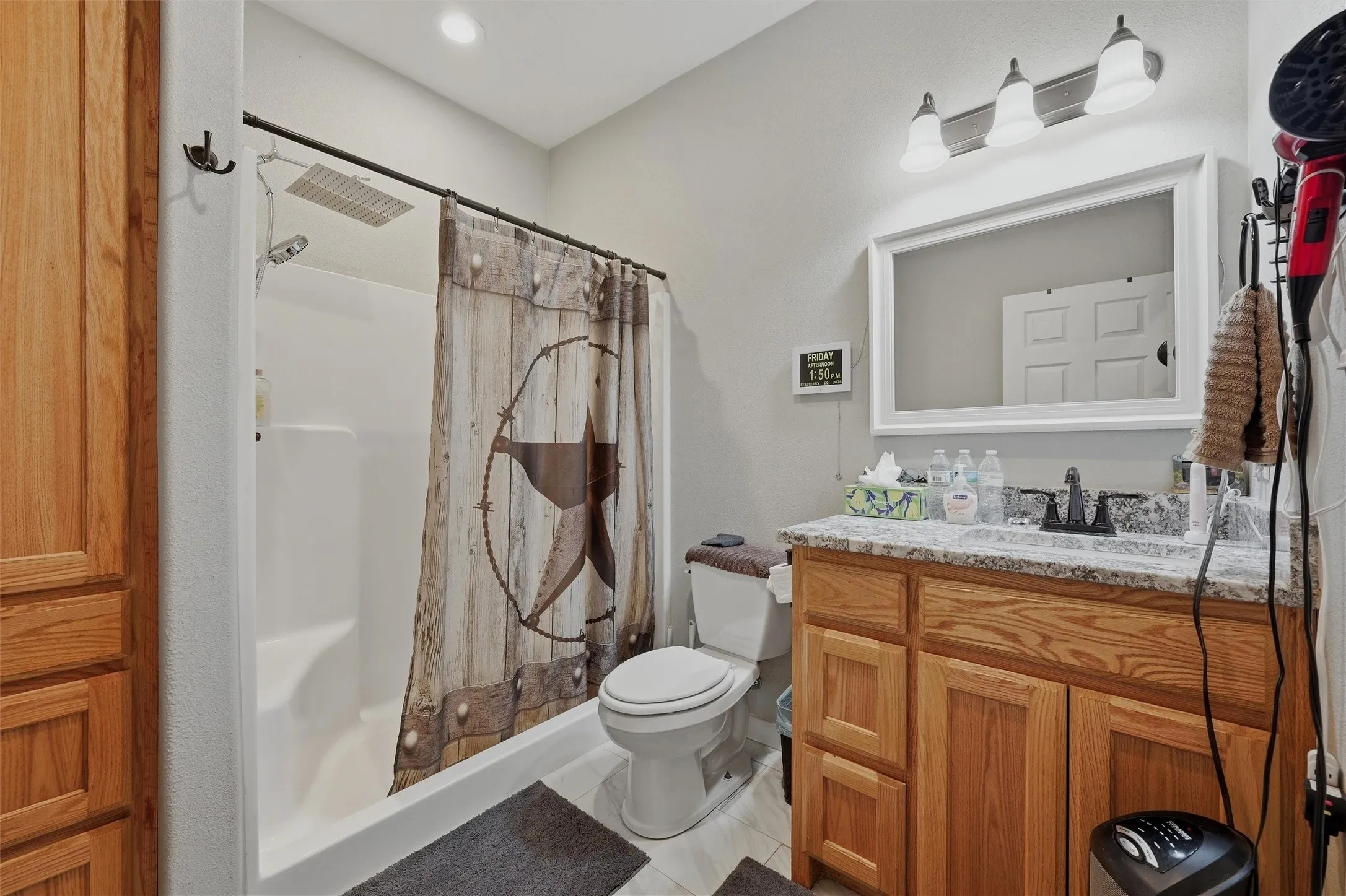 Single Family Residence For Sale in Grayson County , 812 Quail Creek Circle, Pottsboro, Texas 75076, 2 Bedroom, 2 Bathroom, 2 Garage spaces, 1,075 Sqft, built in 2019, mls#21398448, Real Estate Agent in Pottsboro, Homes For Sale in Grayson county, Homes For Sale in Pottsboro, Realtor in Pottsboro Texas, Real Estate Brokerage Independent Realty Texas, Luminita Cordes Realtor