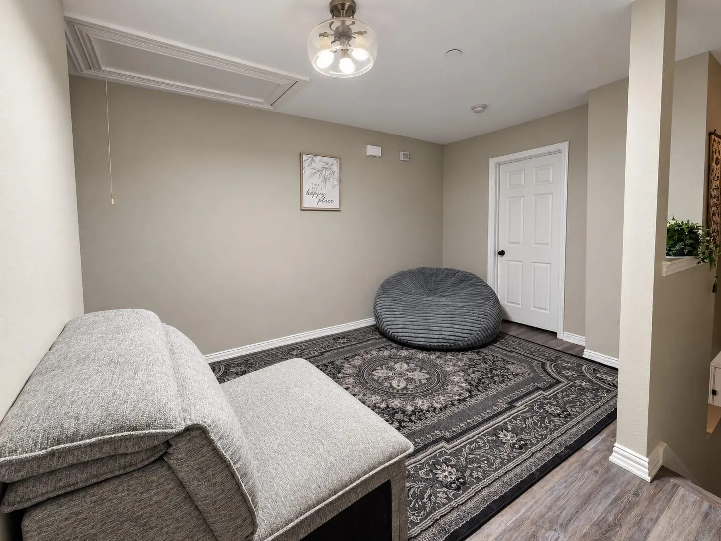 Townhouse For Sale in Tarrant County , 2910 Durango Place, Bedford, Texas 76021, 2 Bedroom, 3 Bathroom, 2 Garage spaces, 1,488 Sqft, built in 2006, mls#21398458, Real Estate Agent in Bedford, Homes For Sale in Tarrant county, Homes For Sale in Bedford, Realtor in Bedford Texas, Real Estate Brokerage Independent Realty Texas, Luminita Cordes Realtor