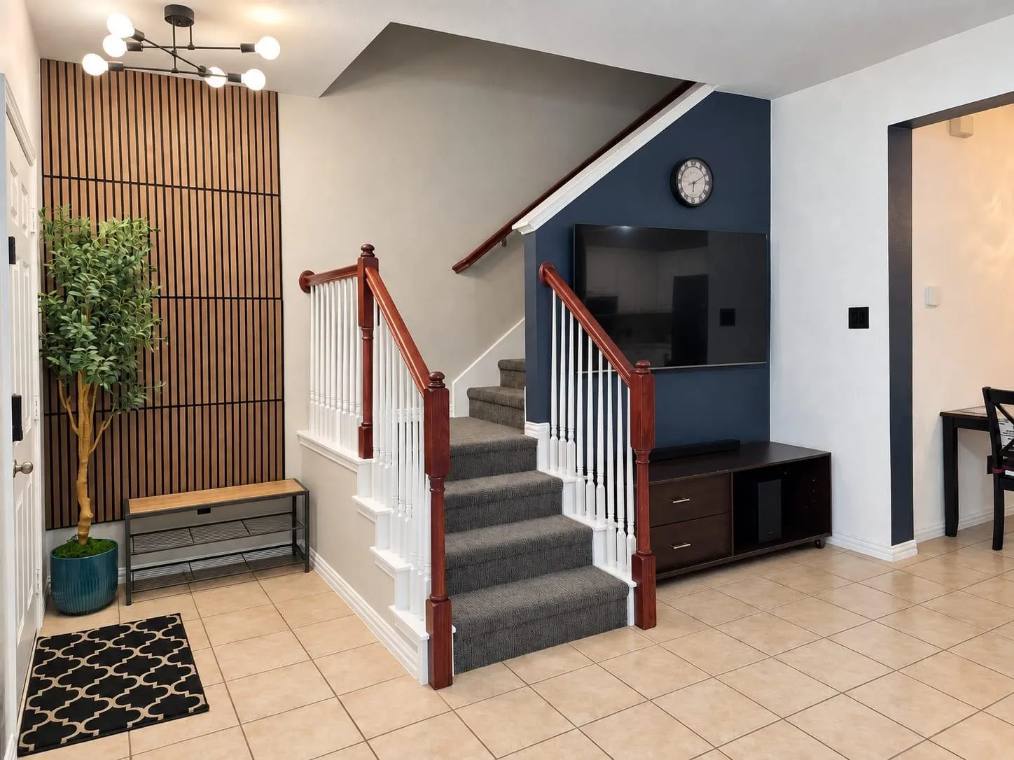 Townhouse For Sale in Tarrant County , 2910 Durango Place, Bedford, Texas 76021, 2 Bedroom, 3 Bathroom, 2 Garage spaces, 1,488 Sqft, built in 2006, mls#21398458, Real Estate Agent in Bedford, Homes For Sale in Tarrant county, Homes For Sale in Bedford, Realtor in Bedford Texas, Real Estate Brokerage Independent Realty Texas, Luminita Cordes Realtor
