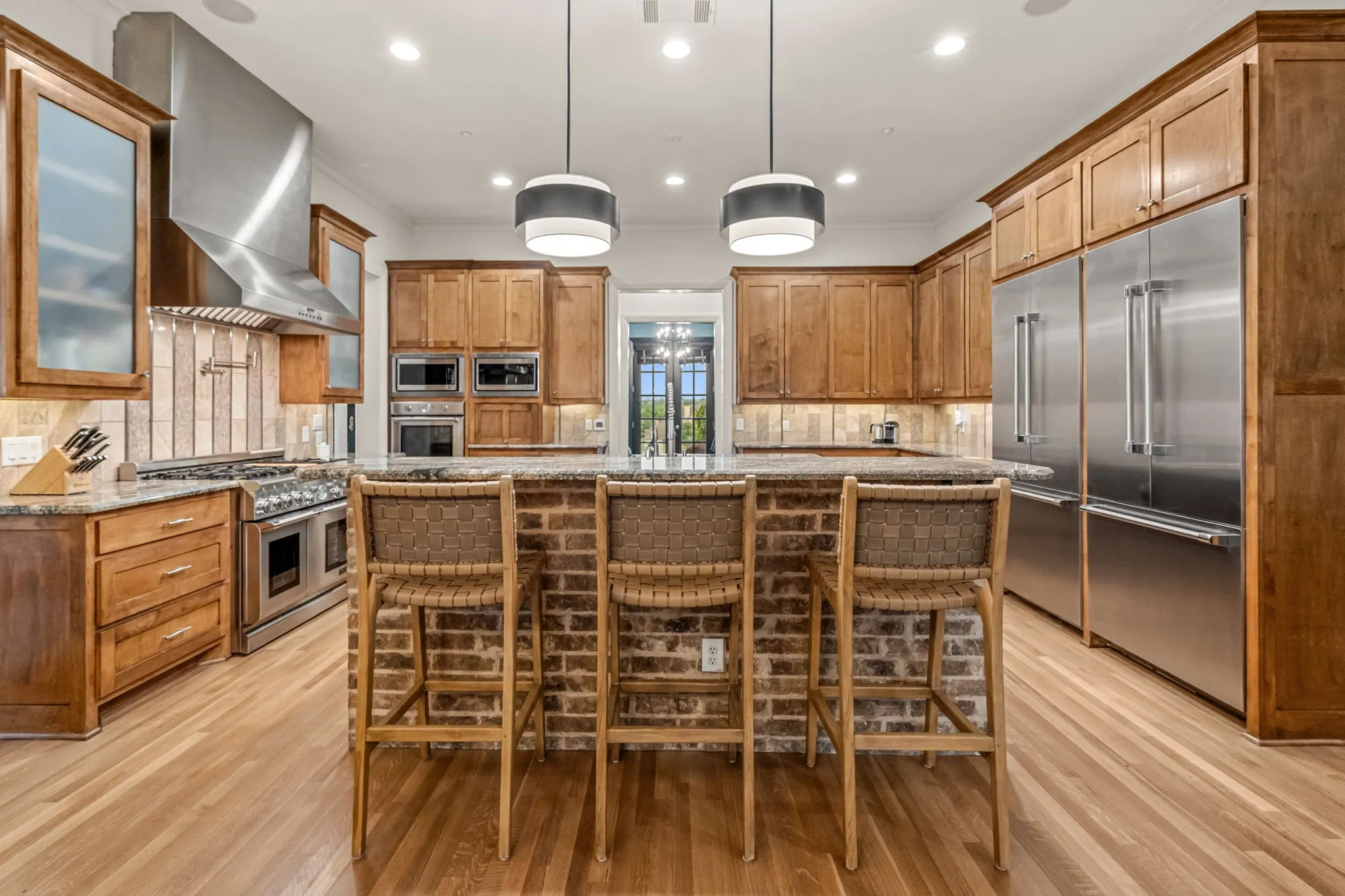 Single Family Residence For Sale in Tarrant County , 512 Rancho Laredo Trail, Southlake, Texas 76092, 5 Bedroom, 8 Bathroom, 4 Garage spaces, 7,439 Sqft, built in 2007, mls#21381728, Real Estate Agent in Southlake, Homes For Sale in Tarrant county, Homes For Sale in Southlake, Realtor in Southlake Texas, Real Estate Brokerage Independent Realty Texas, Luminita Cordes Realtor