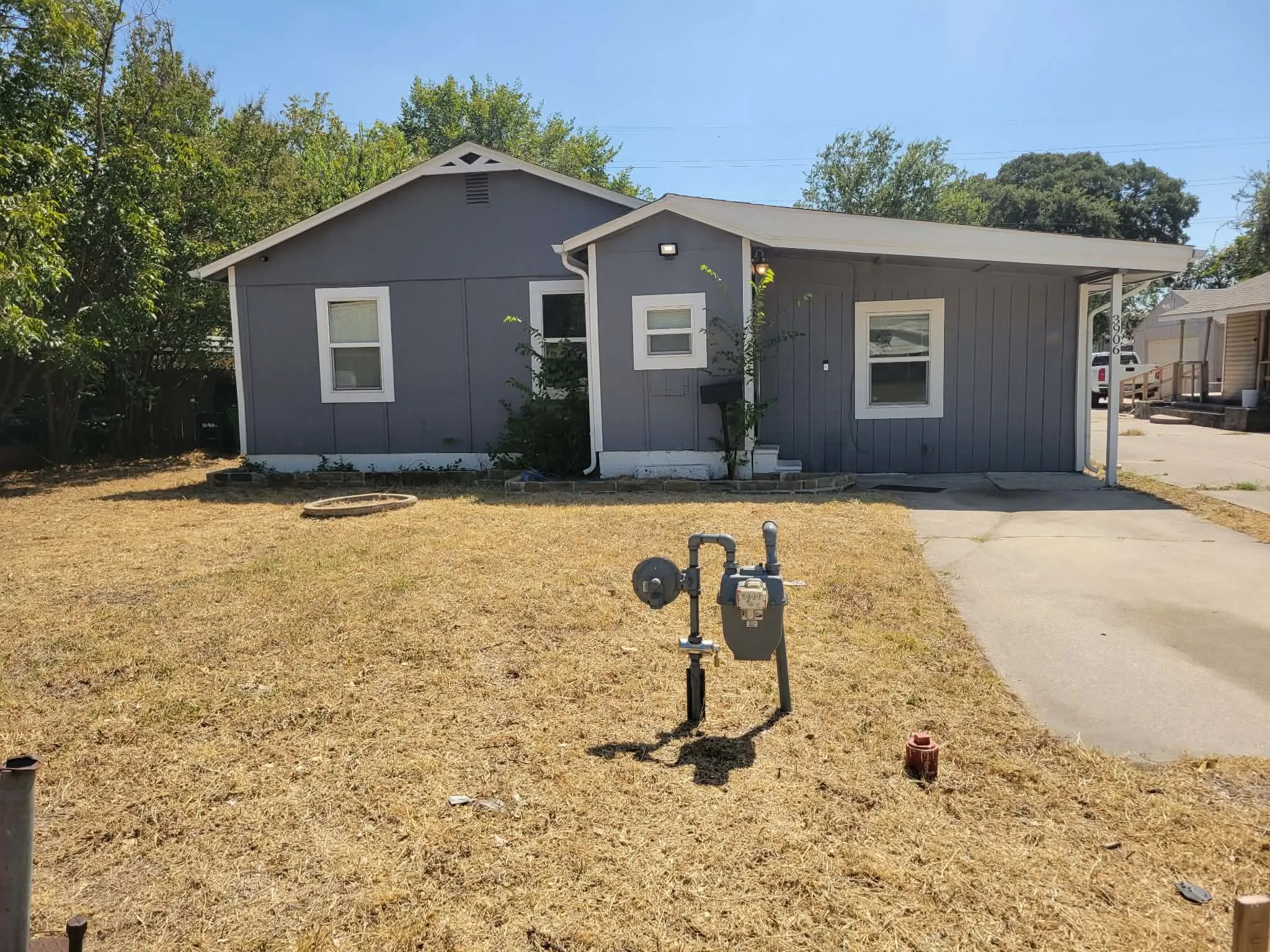 Single Family Residence For Sale