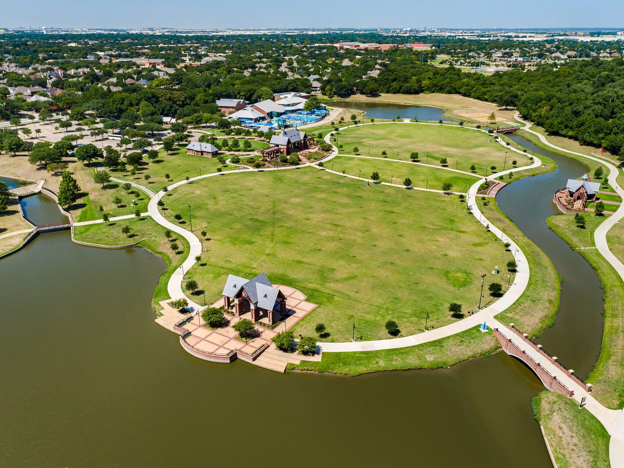 Single Family Residence For Sale in Dallas County , 569 Grace Lane, Coppell, Texas 75019, 2 Bedroom, 2 Bathroom, 1 Garage spaces, 1,205 Sqft, built in 1985, mls#21398047, Real Estate Agent in Coppell, Homes For Sale in Dallas county, Homes For Sale in Coppell, Realtor in Coppell Texas, Real Estate Brokerage Independent Realty Texas, Luminita Cordes Realtor