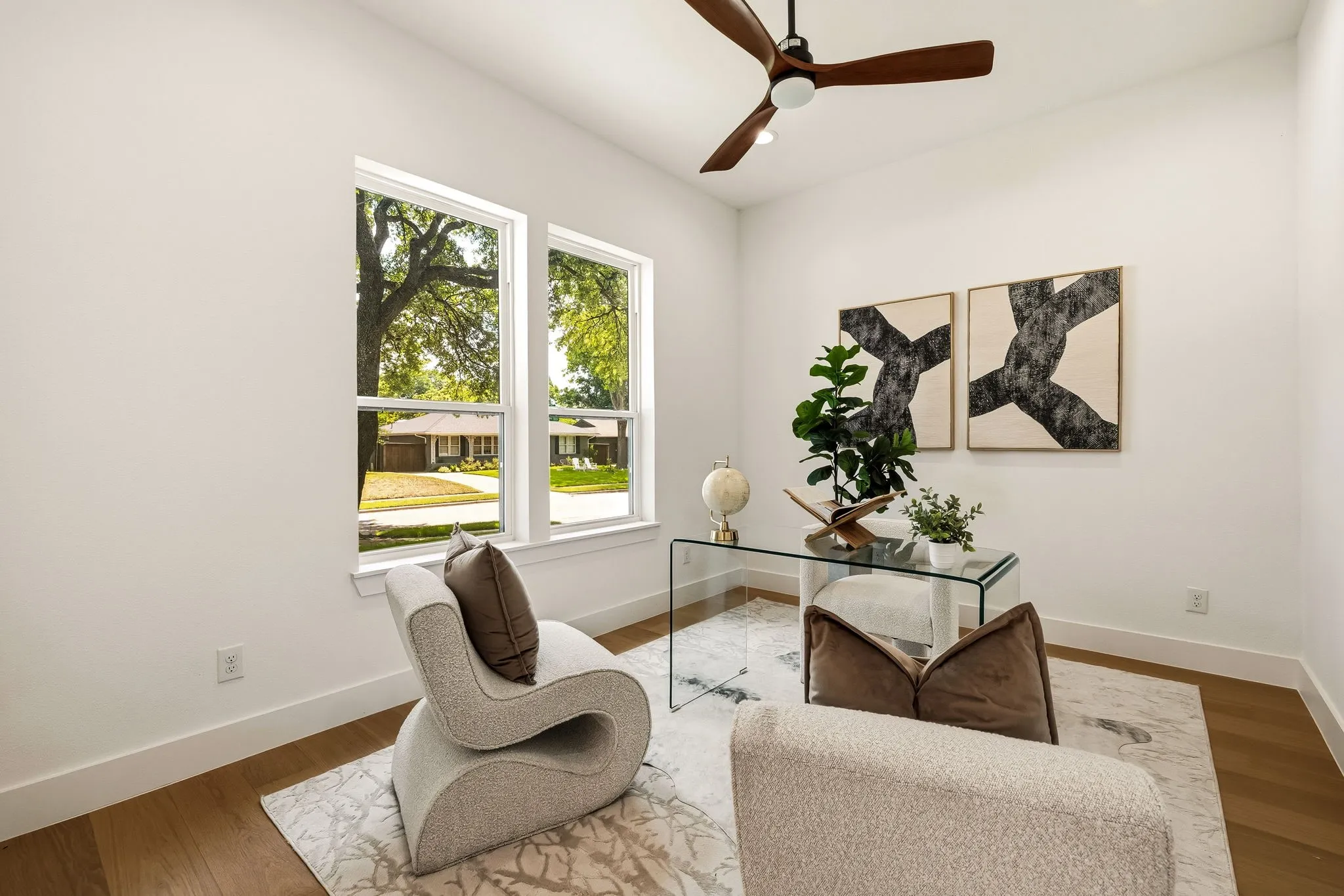 Single Family Residence For Rent in Dallas County , 8903 Liptonshire Drive, Dallas, Texas 75238, 5 Bedroom, 7 Bathroom, 2 Garage spaces, 4,925 Sqft, built in 1955, mls#21398480, Real Estate Agent in Dallas, Homes For Rent in Dallas county, Homes For Rent in Dallas, Realtor in Dallas Texas, Real Estate Brokerage Independent Realty Texas, Luminita Cordes Realtor