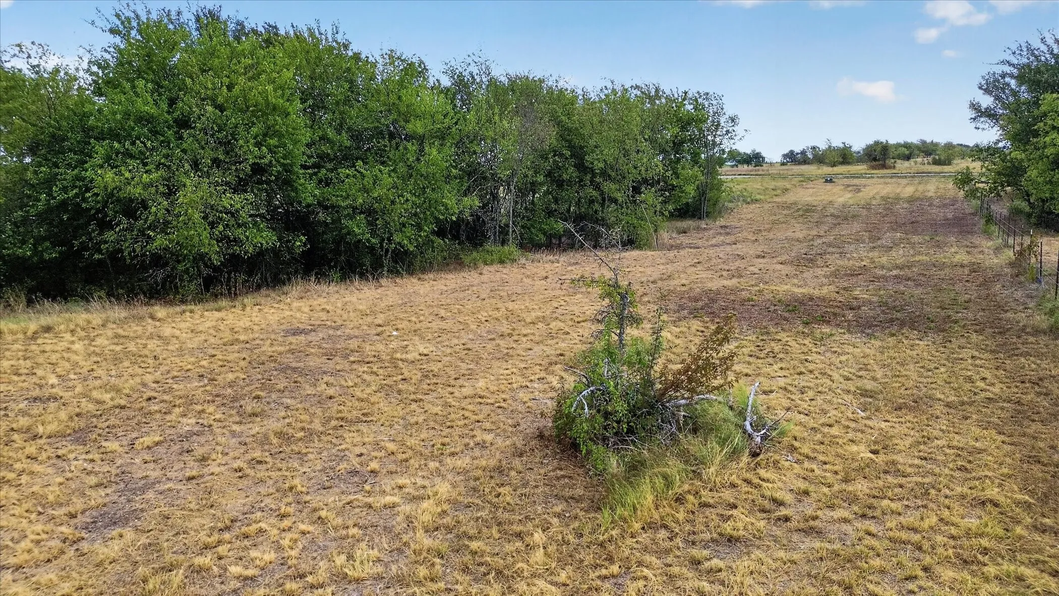 Unimproved Land For Sale in Hill County , Lot 3 Ranchside, Itasca, Texas 76055, 0, 0, Garage spaces, 0 Sqft, built in 0, mls#21384332, Real Estate Agent in Itasca, Homes For Sale in Hill county, Homes For Sale in Itasca, Realtor in Itasca Texas, Real Estate Brokerage Independent Realty Texas, Luminita Cordes Realtor