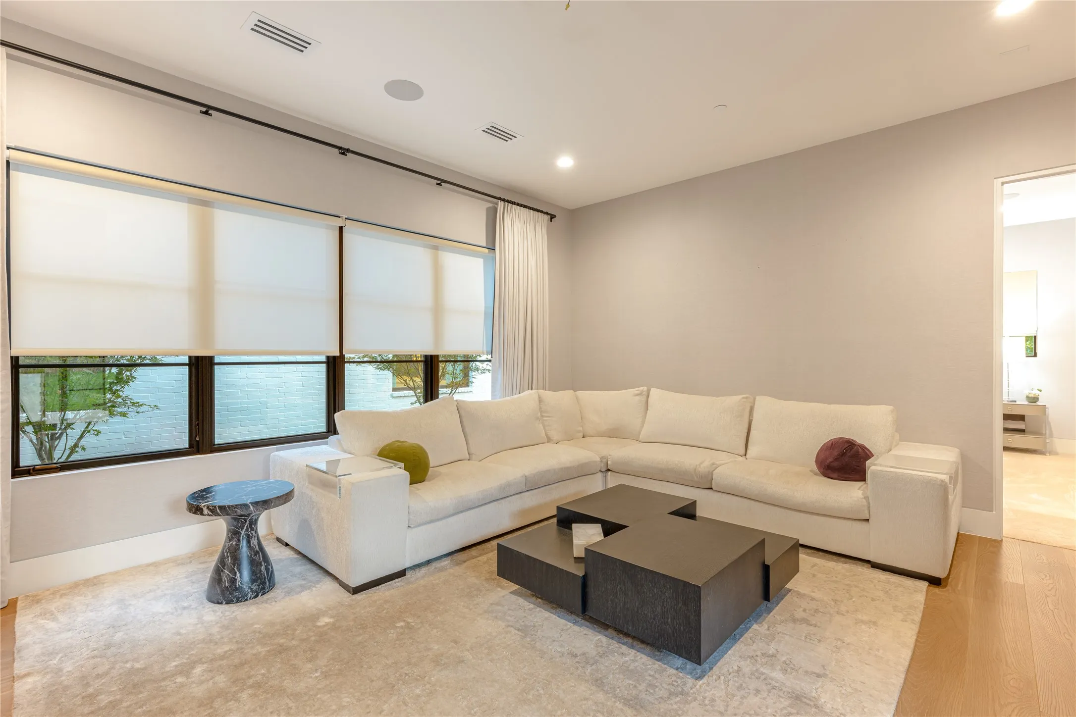 Single Family Residence For Sale in Tarrant County , 1725 Placid Oaks Lane, Westlake, Texas 76262, 5 Bedroom, 8 Bathroom, 4 Garage spaces, 9,507 Sqft, built in 2022, mls#21388473, Real Estate Agent in Westlake, Homes For Sale in Tarrant county, Homes For Sale in Westlake, Realtor in Westlake Texas, Real Estate Brokerage Independent Realty Texas, Luminita Cordes Realtor