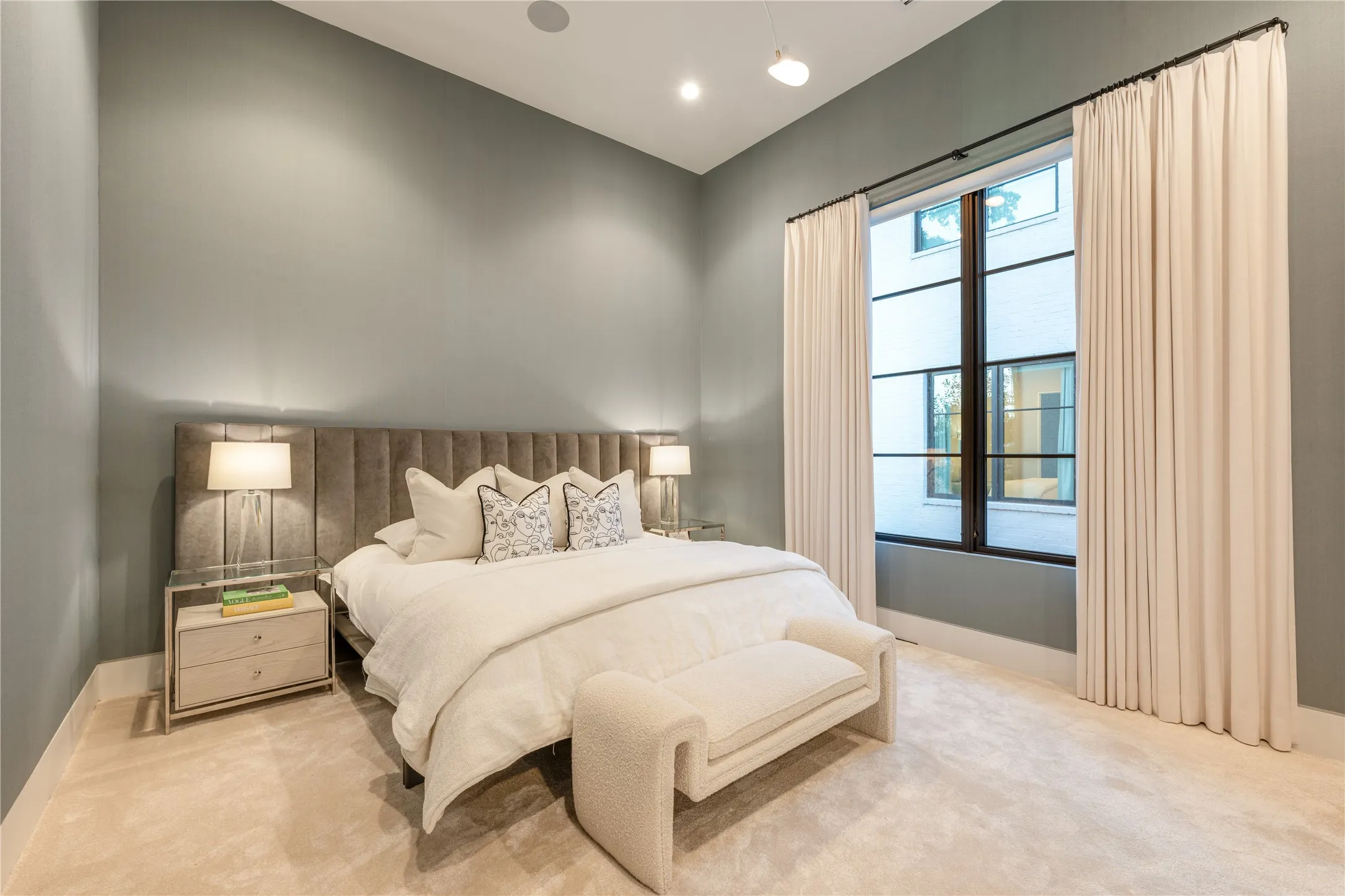 Single Family Residence For Sale in Tarrant County , 1725 Placid Oaks Lane, Westlake, Texas 76262, 5 Bedroom, 8 Bathroom, 4 Garage spaces, 9,507 Sqft, built in 2022, mls#21388473, Real Estate Agent in Westlake, Homes For Sale in Tarrant county, Homes For Sale in Westlake, Realtor in Westlake Texas, Real Estate Brokerage Independent Realty Texas, Luminita Cordes Realtor