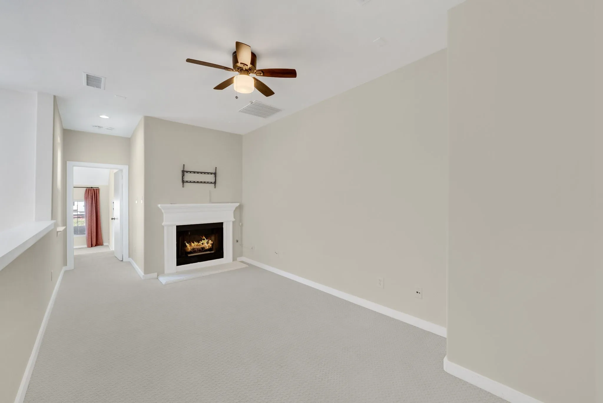 Second floor bonus room would make excellent study, playroom, secondary living, or library