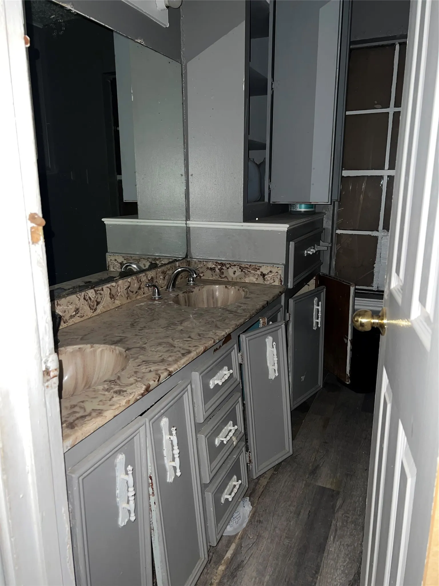 Single Family Residence For Sale in Denton County , 1279 Willow Lane, Denton, Texas 76207, 8 Bedroom, 3 Bathroom, Garage spaces, 2,256 Sqft, built in 1995, mls#21394598, Real Estate Agent in Denton, Homes For Sale in Denton county, Homes For Sale in Denton, Realtor in Denton Texas, Real Estate Brokerage Independent Realty Texas, Luminita Cordes Realtor