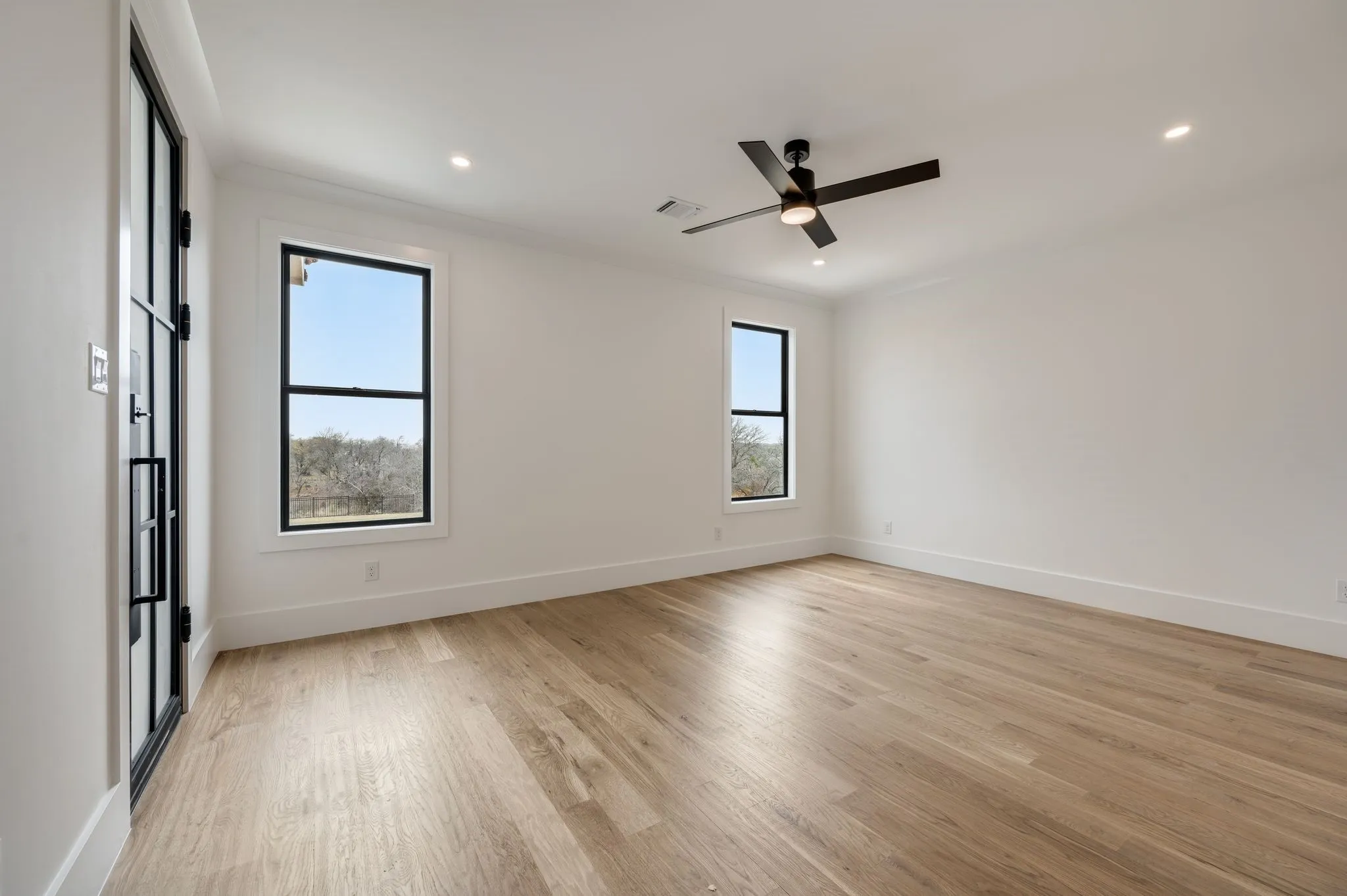 Single Family Residence For Sale in Tarrant County , 10621 Arrowhead Point Drive, Fort Worth, Texas 76179, 6 Bedroom, 7 Bathroom, 3 Garage spaces, 6,764 Sqft, built in 2026, mls#21398508, Real Estate Agent in Fort Worth, Homes For Sale in Tarrant county, Homes For Sale in Fort Worth, Realtor in Fort Worth Texas, Real Estate Brokerage Independent Realty Texas, Luminita Cordes Realtor