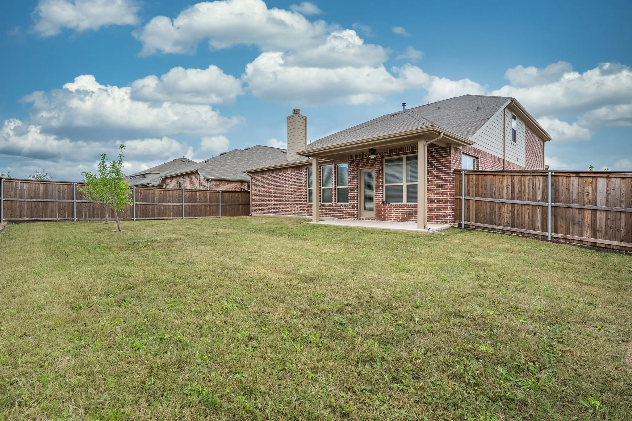Single Family Residence For Rent in Denton County , 16716 Central Garden Lane, Prosper, Texas 75078, 4 Bedroom, 4 Bathroom, 2 Garage spaces, 3,007 Sqft, built in 2017, mls#21397892, Real Estate Agent in Prosper, Homes For Rent in Denton county, Homes For Rent in Prosper, Realtor in Prosper Texas, Real Estate Brokerage Independent Realty Texas, Luminita Cordes Realtor