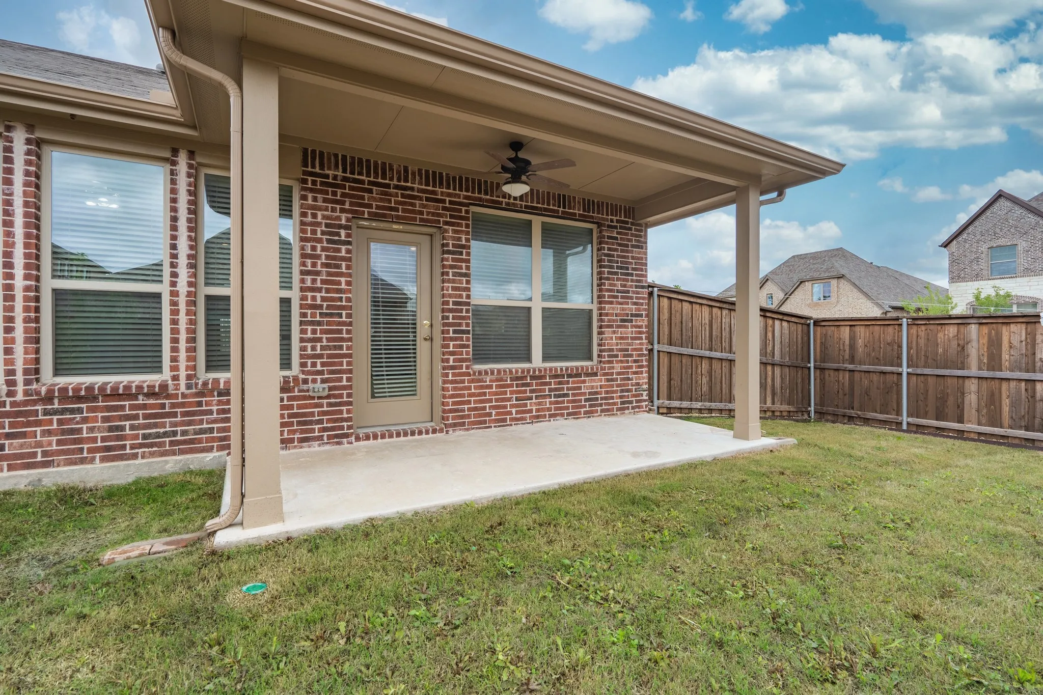 Single Family Residence For Rent in Denton County , 16716 Central Garden Lane, Prosper, Texas 75078, 4 Bedroom, 4 Bathroom, 2 Garage spaces, 3,007 Sqft, built in 2017, mls#21397892, Real Estate Agent in Prosper, Homes For Rent in Denton county, Homes For Rent in Prosper, Realtor in Prosper Texas, Real Estate Brokerage Independent Realty Texas, Luminita Cordes Realtor