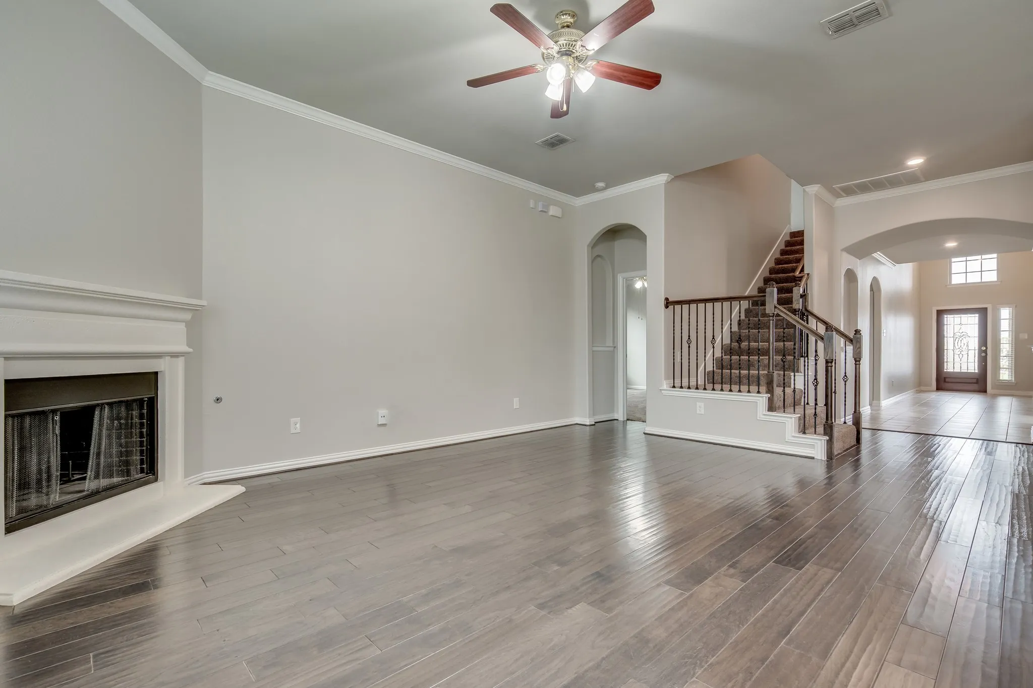 Single Family Residence For Rent in Denton County , 16716 Central Garden Lane, Prosper, Texas 75078, 4 Bedroom, 4 Bathroom, 2 Garage spaces, 3,007 Sqft, built in 2017, mls#21397892, Real Estate Agent in Prosper, Homes For Rent in Denton county, Homes For Rent in Prosper, Realtor in Prosper Texas, Real Estate Brokerage Independent Realty Texas, Luminita Cordes Realtor