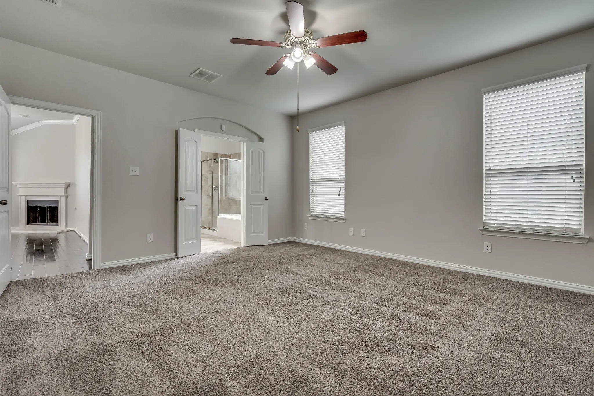 Single Family Residence For Rent in Denton County , 16716 Central Garden Lane, Prosper, Texas 75078, 4 Bedroom, 4 Bathroom, 2 Garage spaces, 3,007 Sqft, built in 2017, mls#21397892, Real Estate Agent in Prosper, Homes For Rent in Denton county, Homes For Rent in Prosper, Realtor in Prosper Texas, Real Estate Brokerage Independent Realty Texas, Luminita Cordes Realtor