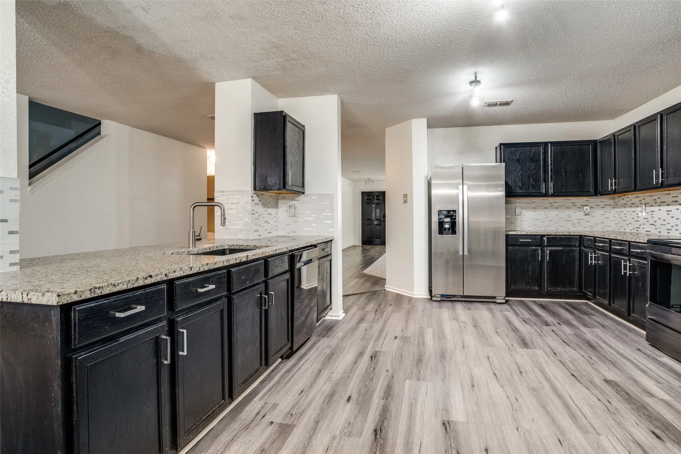 Single Family Residence For Rent in Collin County , 1130 Annie Oakley Drive, Anna, Texas 75409, 5 Bedroom, 4 Bathroom, 2 Garage spaces, 4,019 Sqft, built in 2005, mls#21398491, Real Estate Agent in Anna, Homes For Rent in Collin county, Homes For Rent in Anna, Realtor in Anna Texas, Real Estate Brokerage Independent Realty Texas, Luminita Cordes Realtor