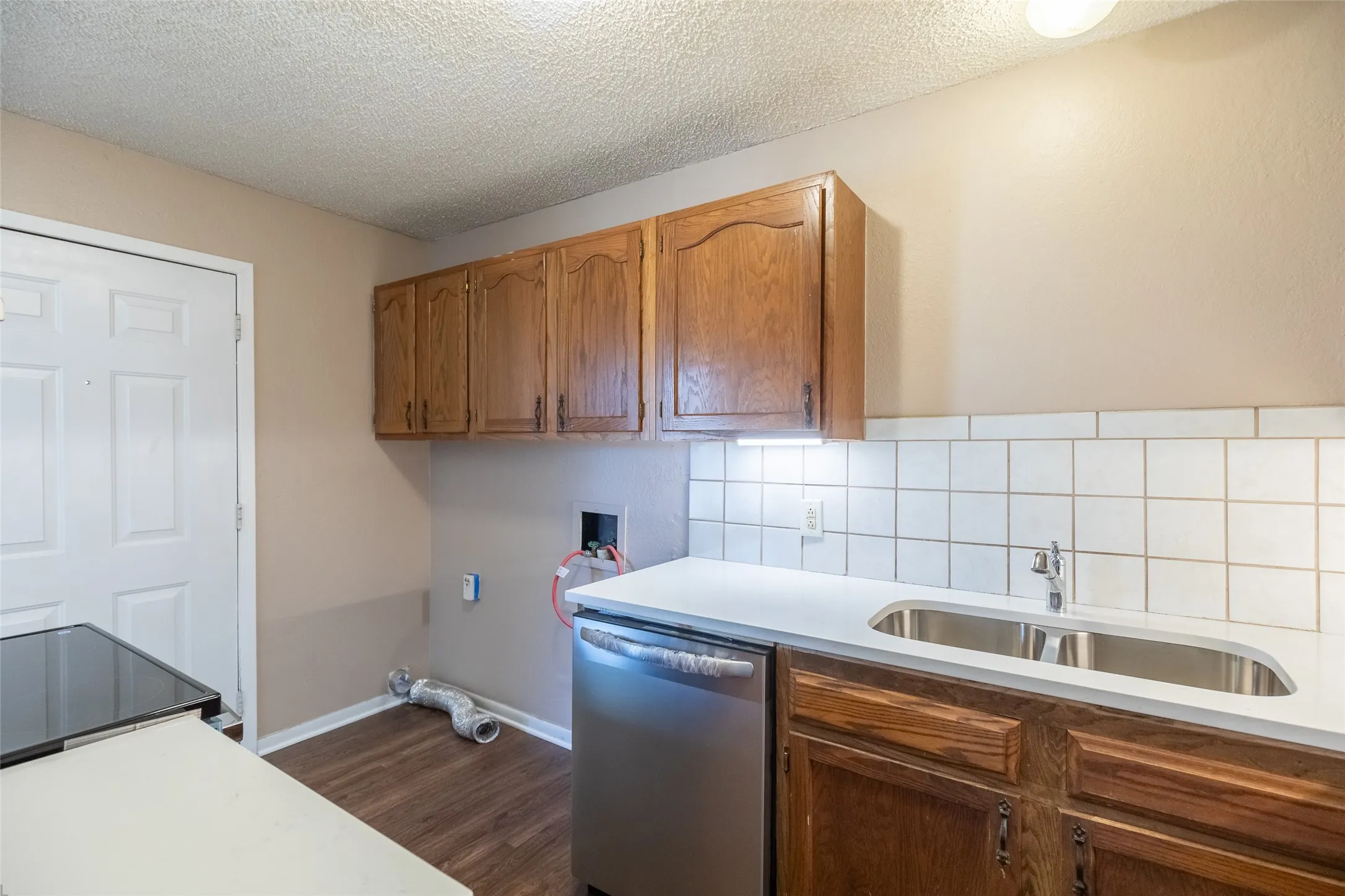 Single Family Residence For Sale in Taylor County , 3725 Trinity Lane, Abilene, Texas 79602, 3 Bedroom, 2 Bathroom, Garage spaces, 1,260 Sqft, built in 1983, mls#21398220, Real Estate Agent in Abilene, Homes For Sale in Taylor county, Homes For Sale in Abilene, Realtor in Abilene Texas, Real Estate Brokerage Independent Realty Texas, Luminita Cordes Realtor