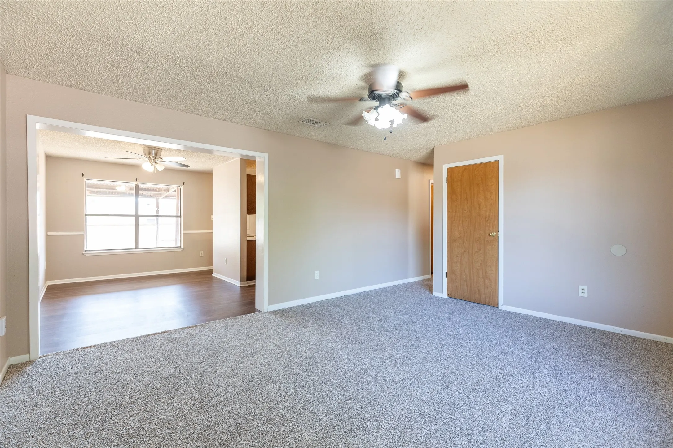 Single Family Residence For Sale in Taylor County , 3725 Trinity Lane, Abilene, Texas 79602, 3 Bedroom, 2 Bathroom, Garage spaces, 1,260 Sqft, built in 1983, mls#21398220, Real Estate Agent in Abilene, Homes For Sale in Taylor county, Homes For Sale in Abilene, Realtor in Abilene Texas, Real Estate Brokerage Independent Realty Texas, Luminita Cordes Realtor