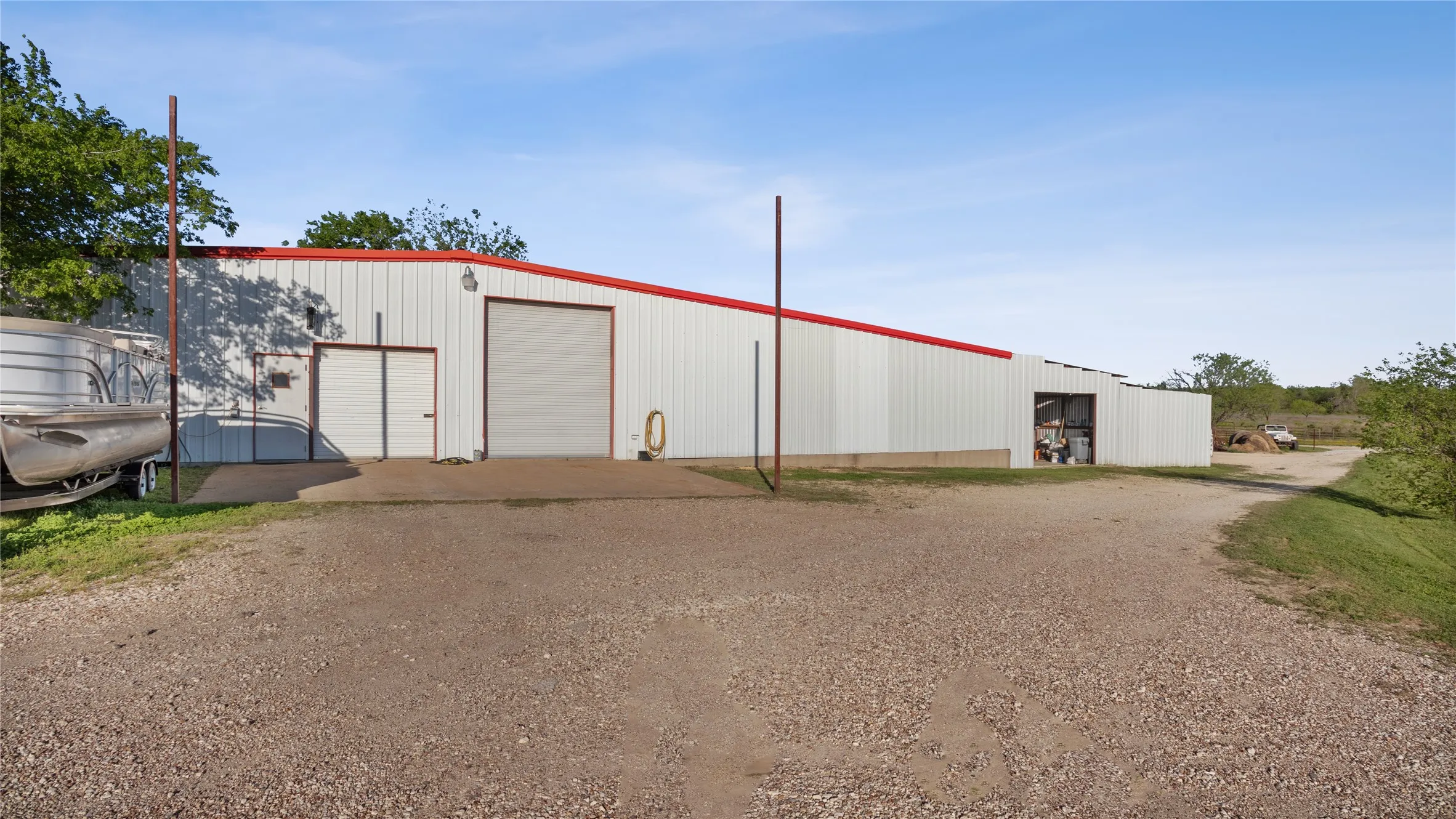 Ranch For Sale in Ellis County , 11874 Fm 157, Maypearl, Texas 76064, 0, 0, Garage spaces, 0 Sqft, built in 2012, mls#21398527, Real Estate Agent in Maypearl, Homes For Sale in Ellis county, Homes For Sale in Maypearl, Realtor in Maypearl Texas, Real Estate Brokerage Independent Realty Texas, Luminita Cordes Realtor