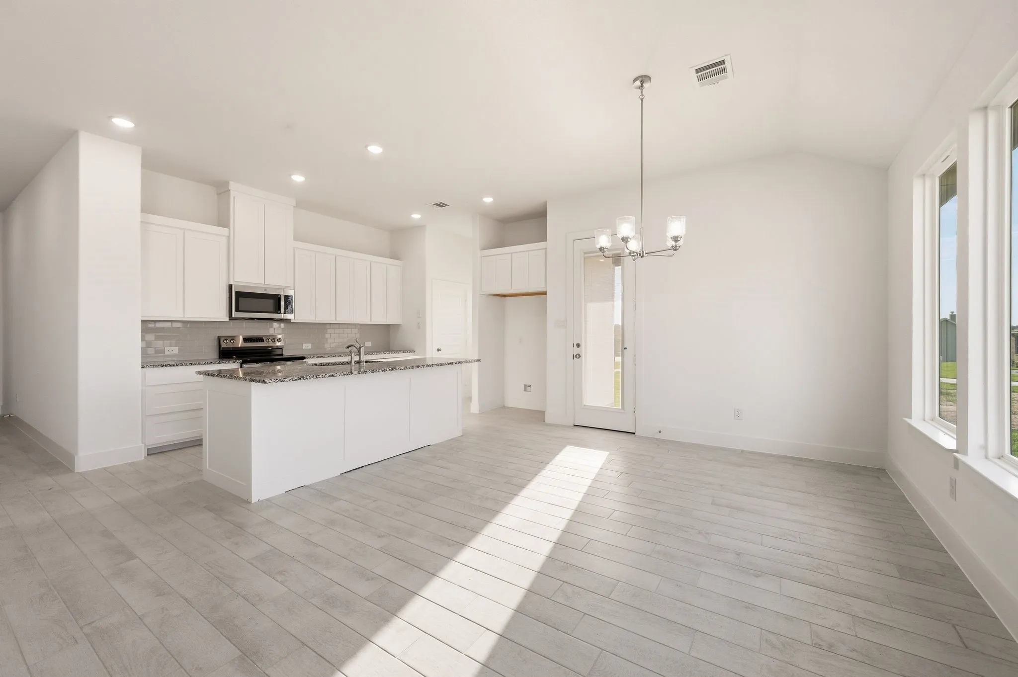 Single Family Residence For Sale in Wise County , 116 Park Hurst Drive, Boyd, Texas 76023, 4 Bedroom, 2 Bathroom, 2 Garage spaces, 1,996 Sqft, built in 2026, mls#21398543, Real Estate Agent in Boyd, Homes For Sale in Wise county, Homes For Sale in Boyd, Realtor in Boyd Texas, Real Estate Brokerage Independent Realty Texas, Luminita Cordes Realtor
