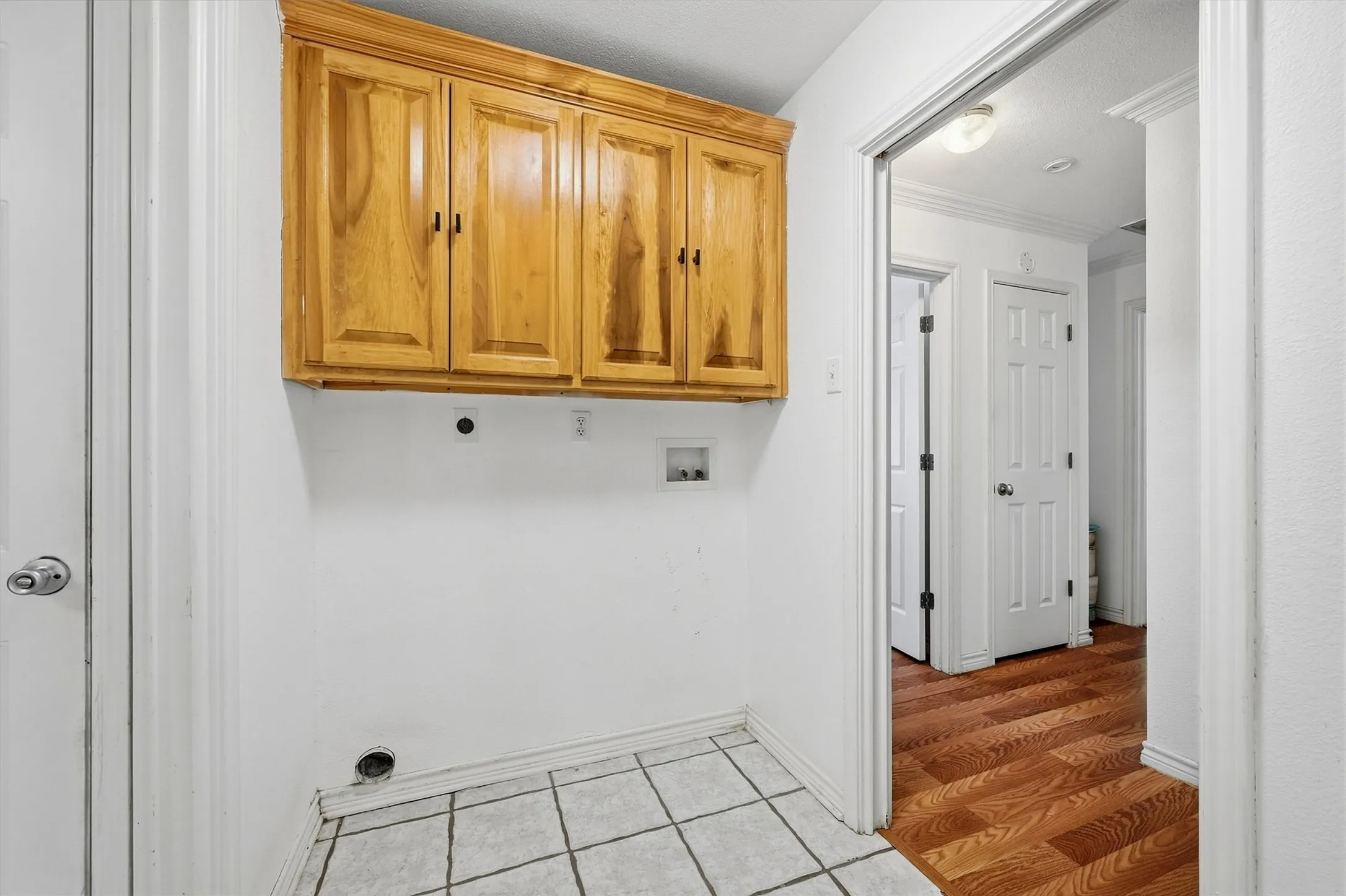 Single Family Residence For Sale in Grayson County , 173 Graves Circle, Pottsboro, Texas 75076, 3 Bedroom, 2 Bathroom, 2 Garage spaces, 1,684 Sqft, built in 2002, mls#21392585, Real Estate Agent in Pottsboro, Homes For Sale in Grayson county, Homes For Sale in Pottsboro, Realtor in Pottsboro Texas, Real Estate Brokerage Independent Realty Texas, Luminita Cordes Realtor