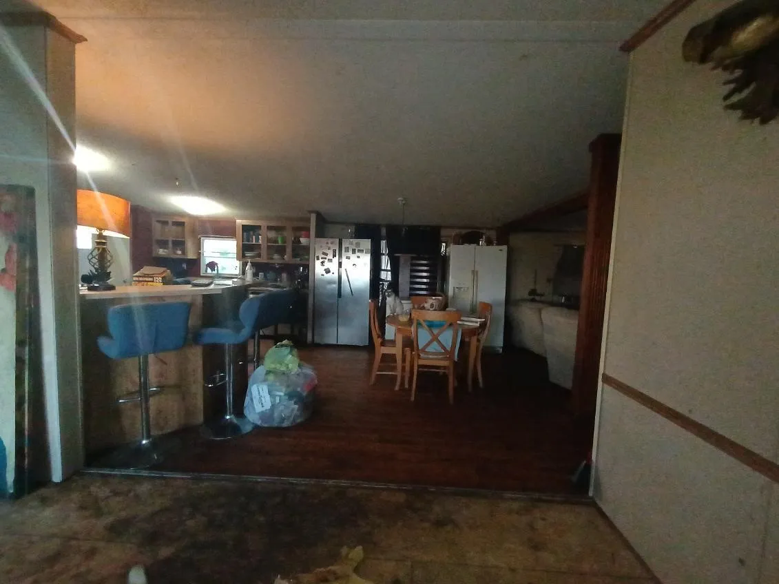 Manufactured Home For Sale in Navarro County , 135 County Road 3048, Corsicana, Texas 75109, 4 Bedroom, 2 Bathroom, 2 Garage spaces, 2,304 Sqft, built in 2008, mls#21398546, Real Estate Agent in Corsicana, Homes For Sale in Navarro county, Homes For Sale in Corsicana, Realtor in Corsicana Texas, Real Estate Brokerage Independent Realty Texas, Luminita Cordes Realtor