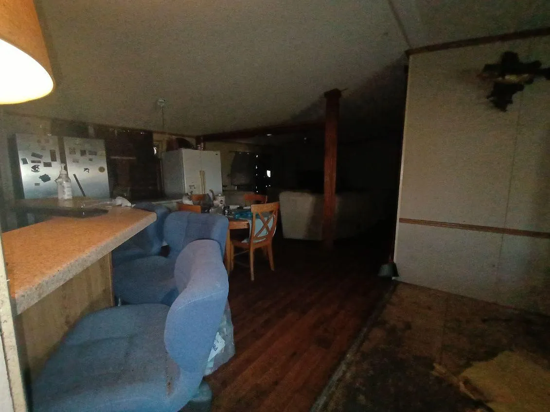Manufactured Home For Sale in Navarro County , 135 County Road 3048, Corsicana, Texas 75109, 4 Bedroom, 2 Bathroom, 2 Garage spaces, 2,304 Sqft, built in 2008, mls#21398546, Real Estate Agent in Corsicana, Homes For Sale in Navarro county, Homes For Sale in Corsicana, Realtor in Corsicana Texas, Real Estate Brokerage Independent Realty Texas, Luminita Cordes Realtor