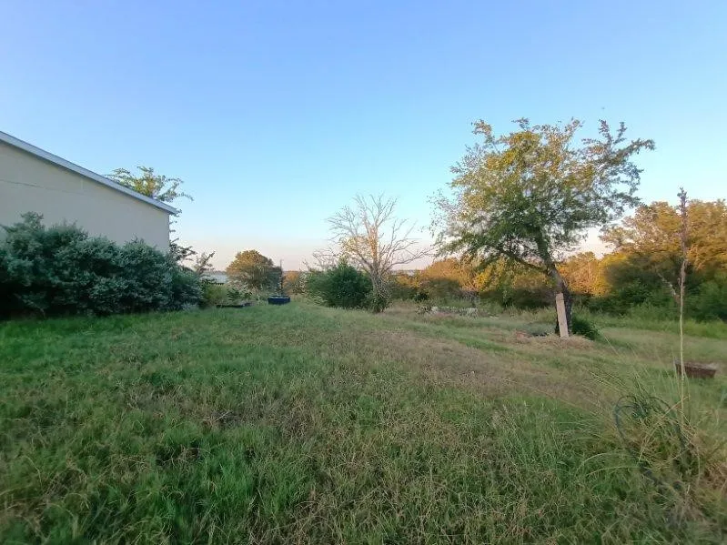 Manufactured Home For Sale in Navarro County , 135 County Road 3048, Corsicana, Texas 75109, 4 Bedroom, 2 Bathroom, 2 Garage spaces, 2,304 Sqft, built in 2008, mls#21398546, Real Estate Agent in Corsicana, Homes For Sale in Navarro county, Homes For Sale in Corsicana, Realtor in Corsicana Texas, Real Estate Brokerage Independent Realty Texas, Luminita Cordes Realtor