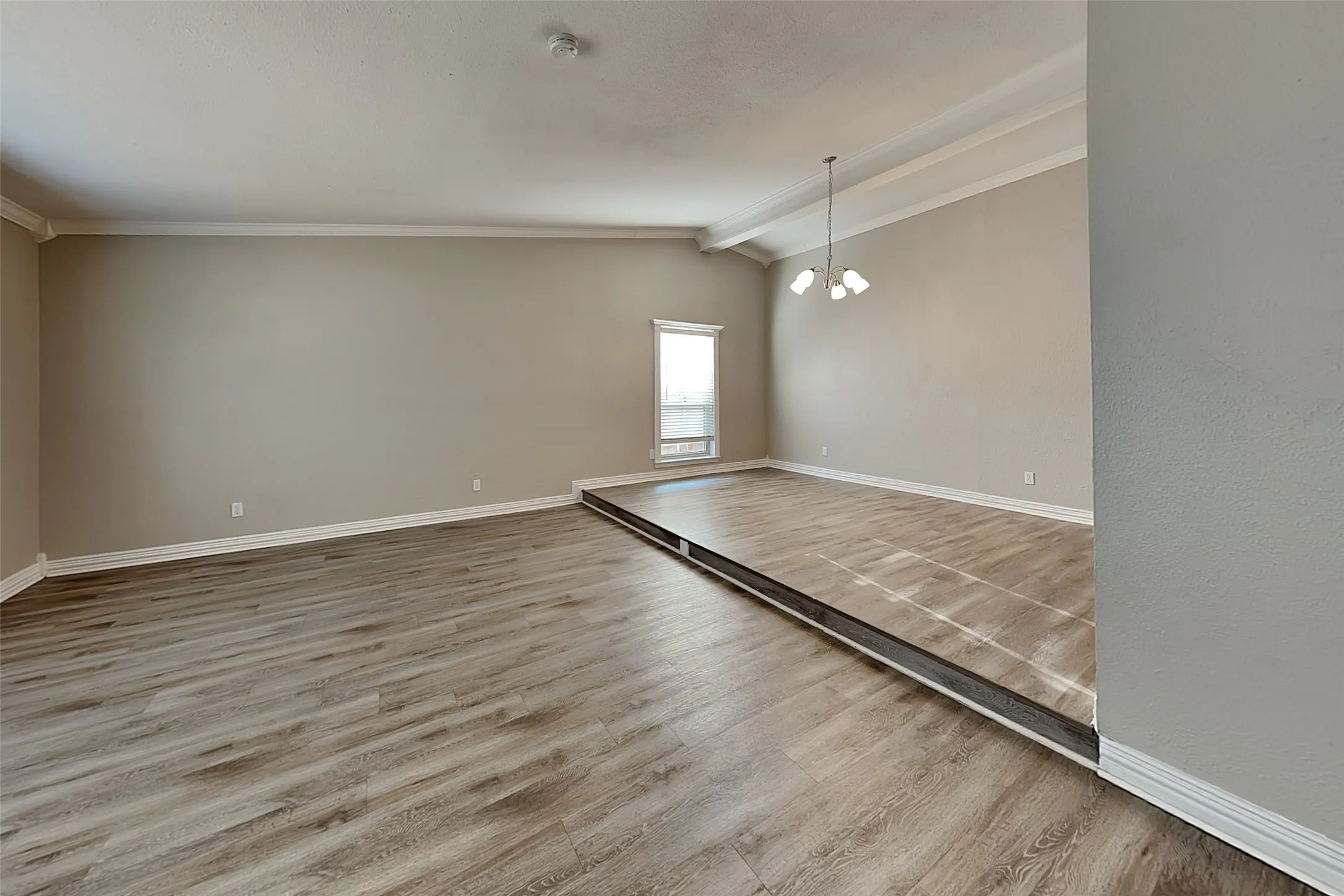 Single Family Residence For Rent in Tarrant County , 4144 Staghorn Circle S, Fort Worth, Texas 76137, 4 Bedroom, 3 Bathroom, 2 Garage spaces, 2,164 Sqft, built in 1980, mls#21398535, Real Estate Agent in Fort Worth, Homes For Rent in Tarrant county, Homes For Rent in Fort Worth, Realtor in Fort Worth Texas, Real Estate Brokerage Independent Realty Texas, Luminita Cordes Realtor