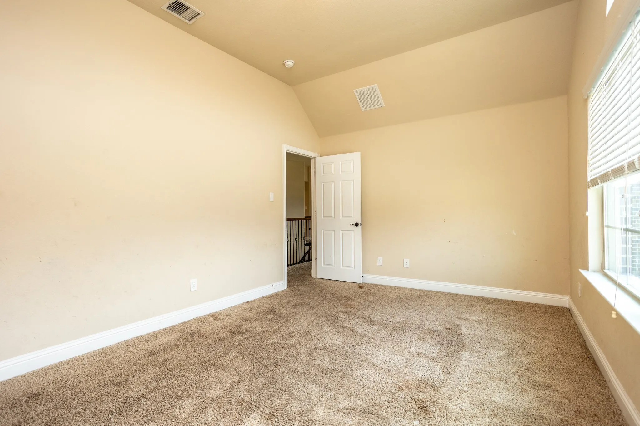 Single Family Residence For Sale in Tarrant County , 4803 Comstock Way, Mansfield, Texas 76063, 5 Bedroom, 4 Bathroom, 3 Garage spaces, 4,257 Sqft, built in 2018, mls#21397086, Real Estate Agent in Mansfield, Homes For Sale in Tarrant county, Homes For Sale in Mansfield, Realtor in Mansfield Texas, Real Estate Brokerage Independent Realty Texas, Luminita Cordes Realtor