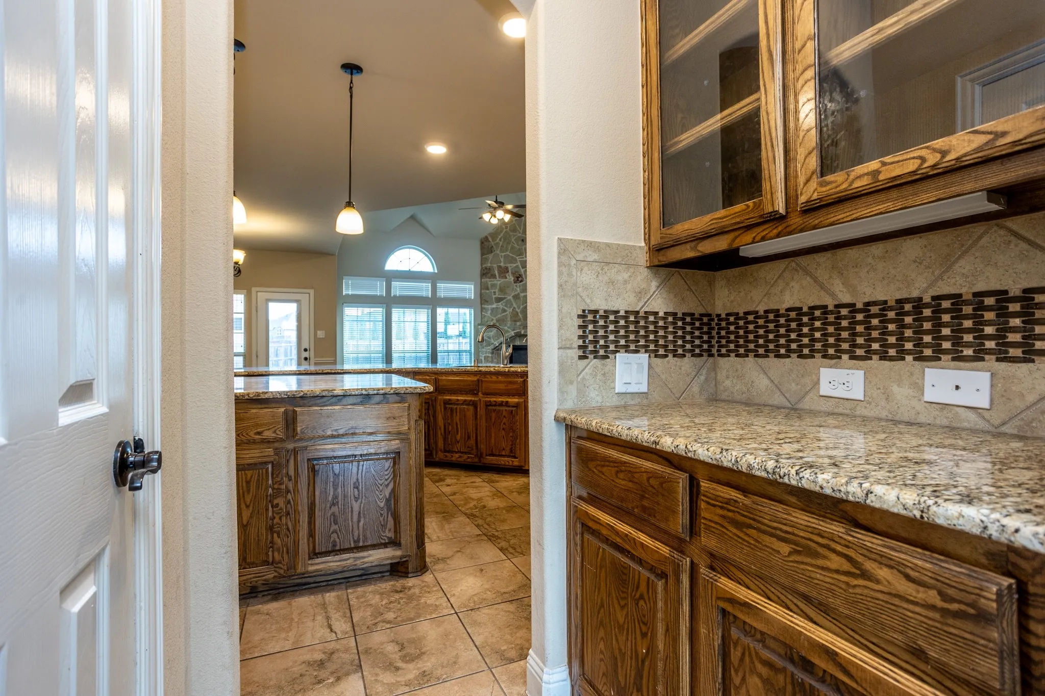 Single Family Residence For Sale in Tarrant County , 4803 Comstock Way, Mansfield, Texas 76063, 5 Bedroom, 4 Bathroom, 3 Garage spaces, 4,257 Sqft, built in 2018, mls#21397086, Real Estate Agent in Mansfield, Homes For Sale in Tarrant county, Homes For Sale in Mansfield, Realtor in Mansfield Texas, Real Estate Brokerage Independent Realty Texas, Luminita Cordes Realtor