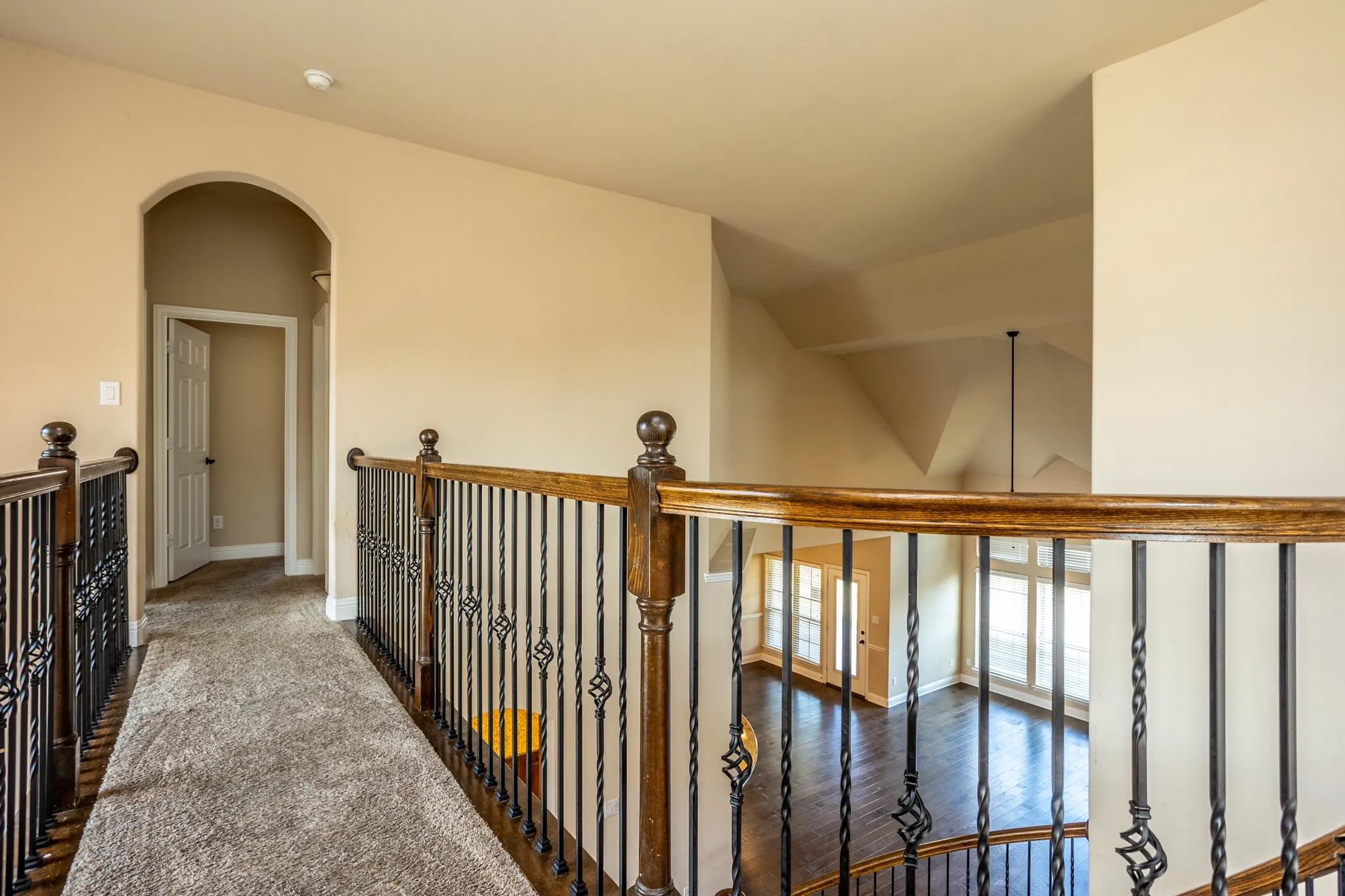 Single Family Residence For Sale in Tarrant County , 4803 Comstock Way, Mansfield, Texas 76063, 5 Bedroom, 4 Bathroom, 3 Garage spaces, 4,257 Sqft, built in 2018, mls#21397086, Real Estate Agent in Mansfield, Homes For Sale in Tarrant county, Homes For Sale in Mansfield, Realtor in Mansfield Texas, Real Estate Brokerage Independent Realty Texas, Luminita Cordes Realtor