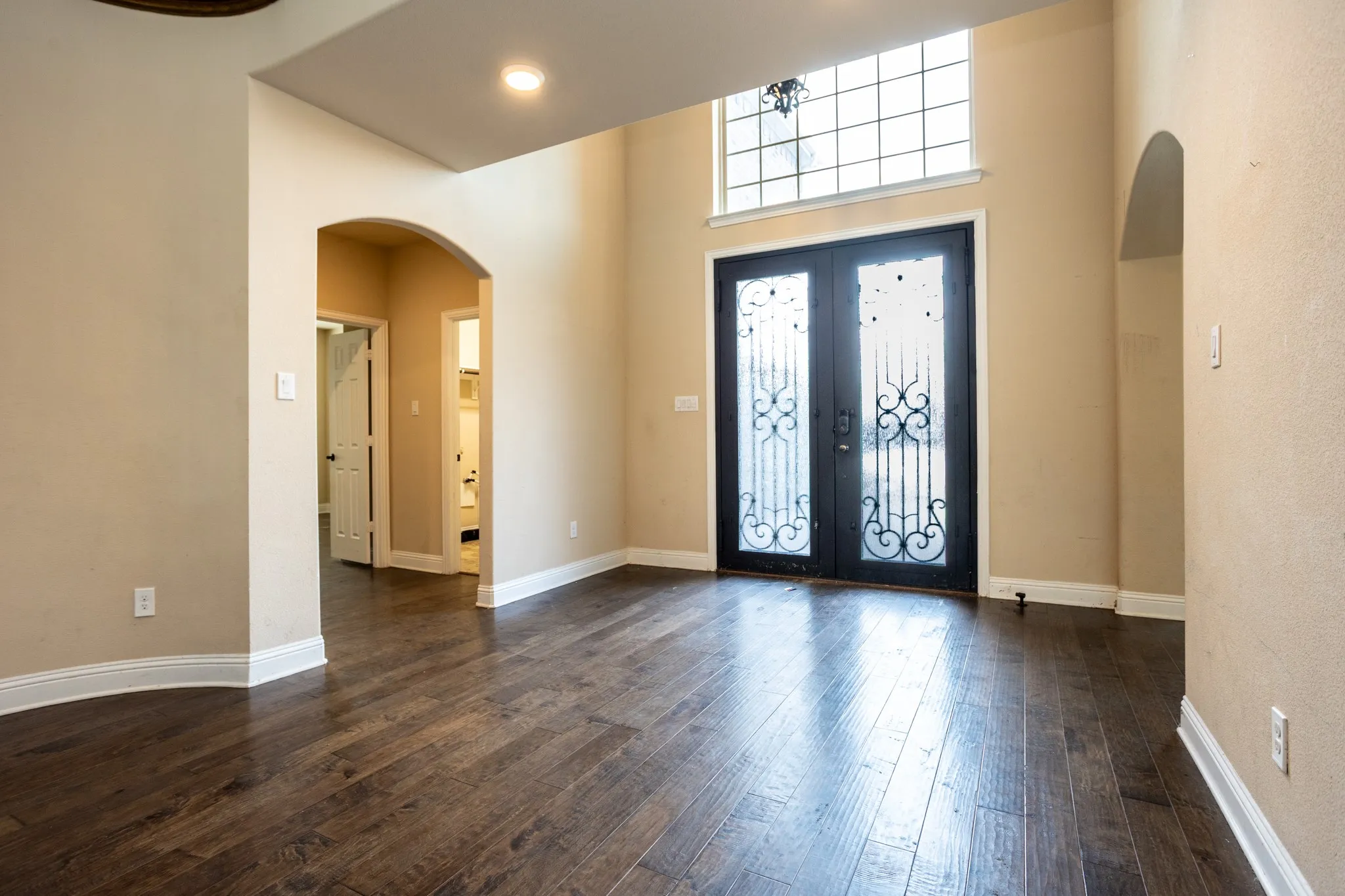 Single Family Residence For Sale in Tarrant County , 4803 Comstock Way, Mansfield, Texas 76063, 5 Bedroom, 4 Bathroom, 3 Garage spaces, 4,257 Sqft, built in 2018, mls#21397086, Real Estate Agent in Mansfield, Homes For Sale in Tarrant county, Homes For Sale in Mansfield, Realtor in Mansfield Texas, Real Estate Brokerage Independent Realty Texas, Luminita Cordes Realtor