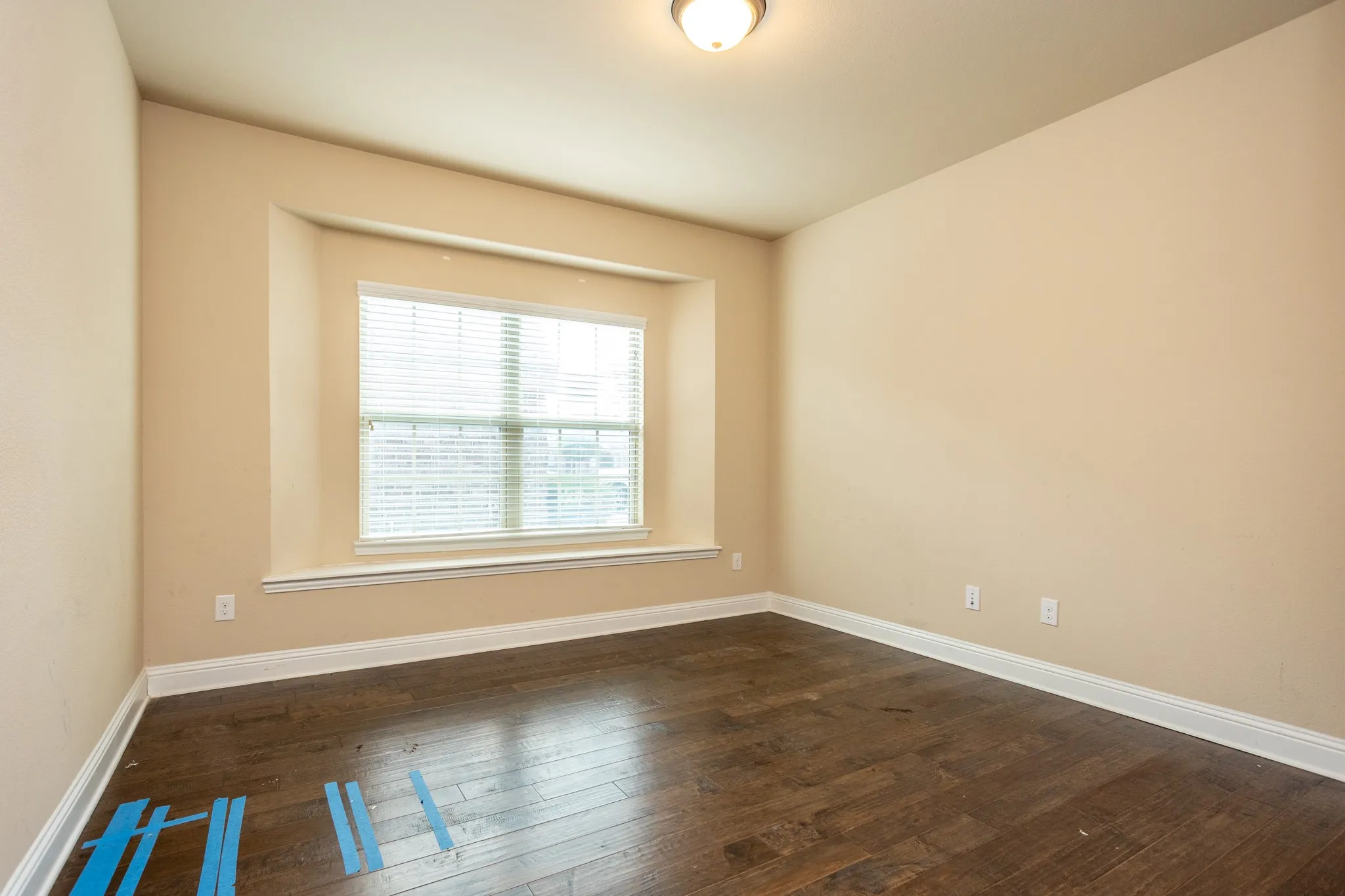 Single Family Residence For Sale in Tarrant County , 4803 Comstock Way, Mansfield, Texas 76063, 5 Bedroom, 4 Bathroom, 3 Garage spaces, 4,257 Sqft, built in 2018, mls#21397086, Real Estate Agent in Mansfield, Homes For Sale in Tarrant county, Homes For Sale in Mansfield, Realtor in Mansfield Texas, Real Estate Brokerage Independent Realty Texas, Luminita Cordes Realtor