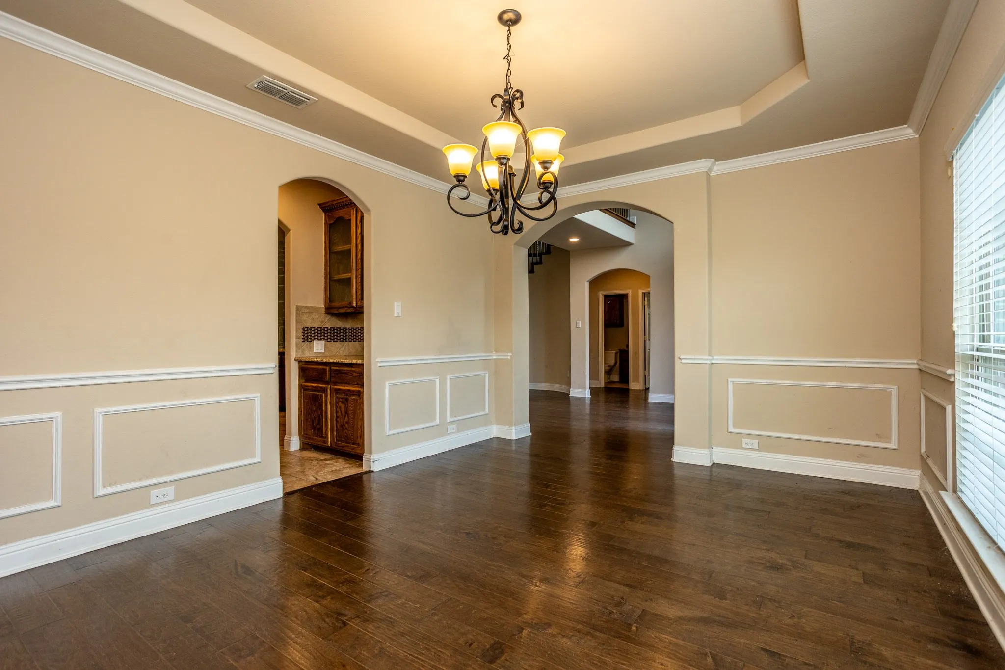 Single Family Residence For Sale in Tarrant County , 4803 Comstock Way, Mansfield, Texas 76063, 5 Bedroom, 4 Bathroom, 3 Garage spaces, 4,257 Sqft, built in 2018, mls#21397086, Real Estate Agent in Mansfield, Homes For Sale in Tarrant county, Homes For Sale in Mansfield, Realtor in Mansfield Texas, Real Estate Brokerage Independent Realty Texas, Luminita Cordes Realtor