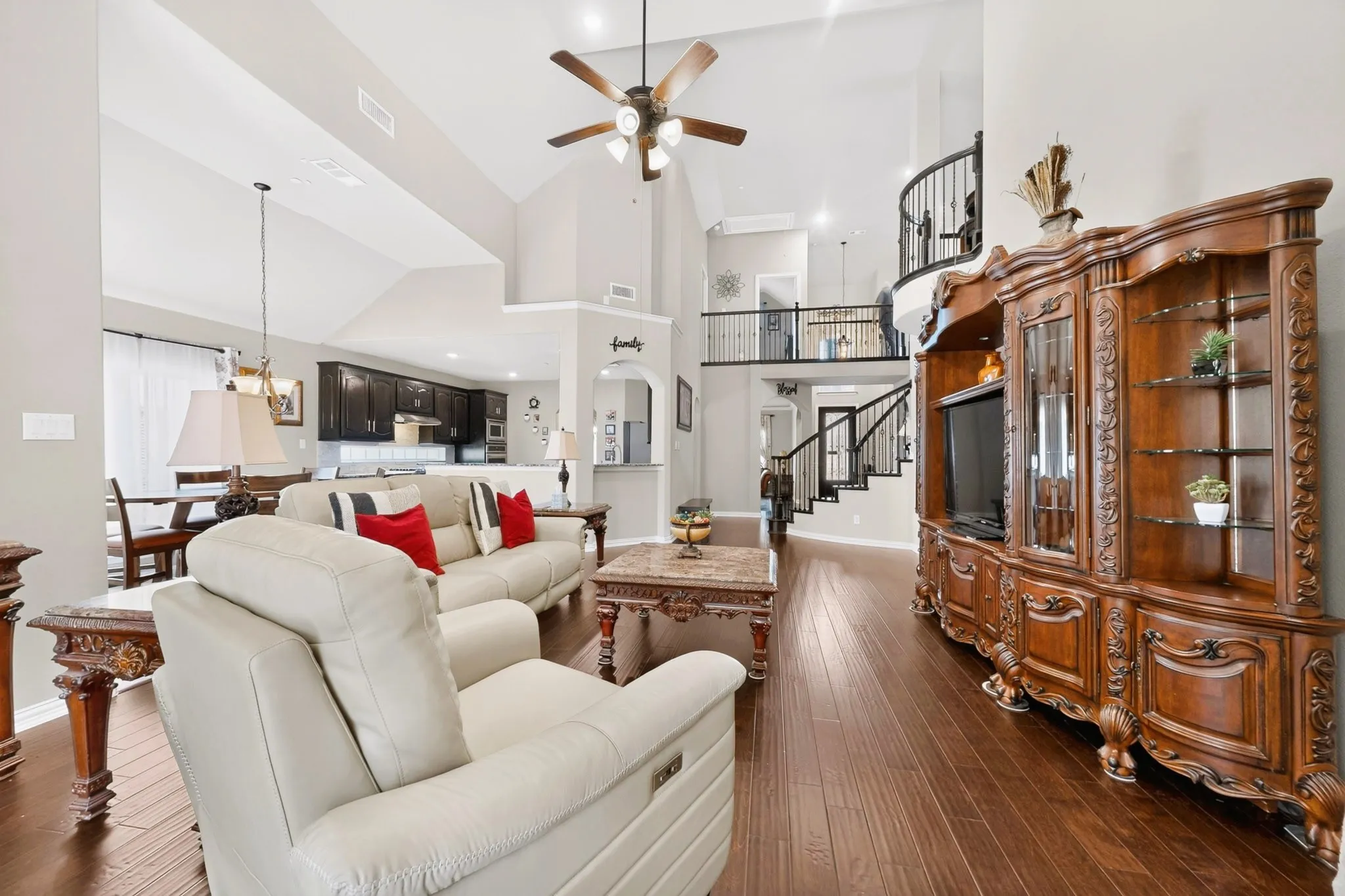 Single Family Residence For Sale in Denton County , 7800 Alders Gate Lane, Denton, Texas 76208, 6 Bedroom, 4 Bathroom, 2 Garage spaces, 4,411 Sqft, built in 2018, mls#21393153, Real Estate Agent in Denton, Homes For Sale in Denton county, Homes For Sale in Denton, Realtor in Denton Texas, Real Estate Brokerage Independent Realty Texas, Luminita Cordes Realtor