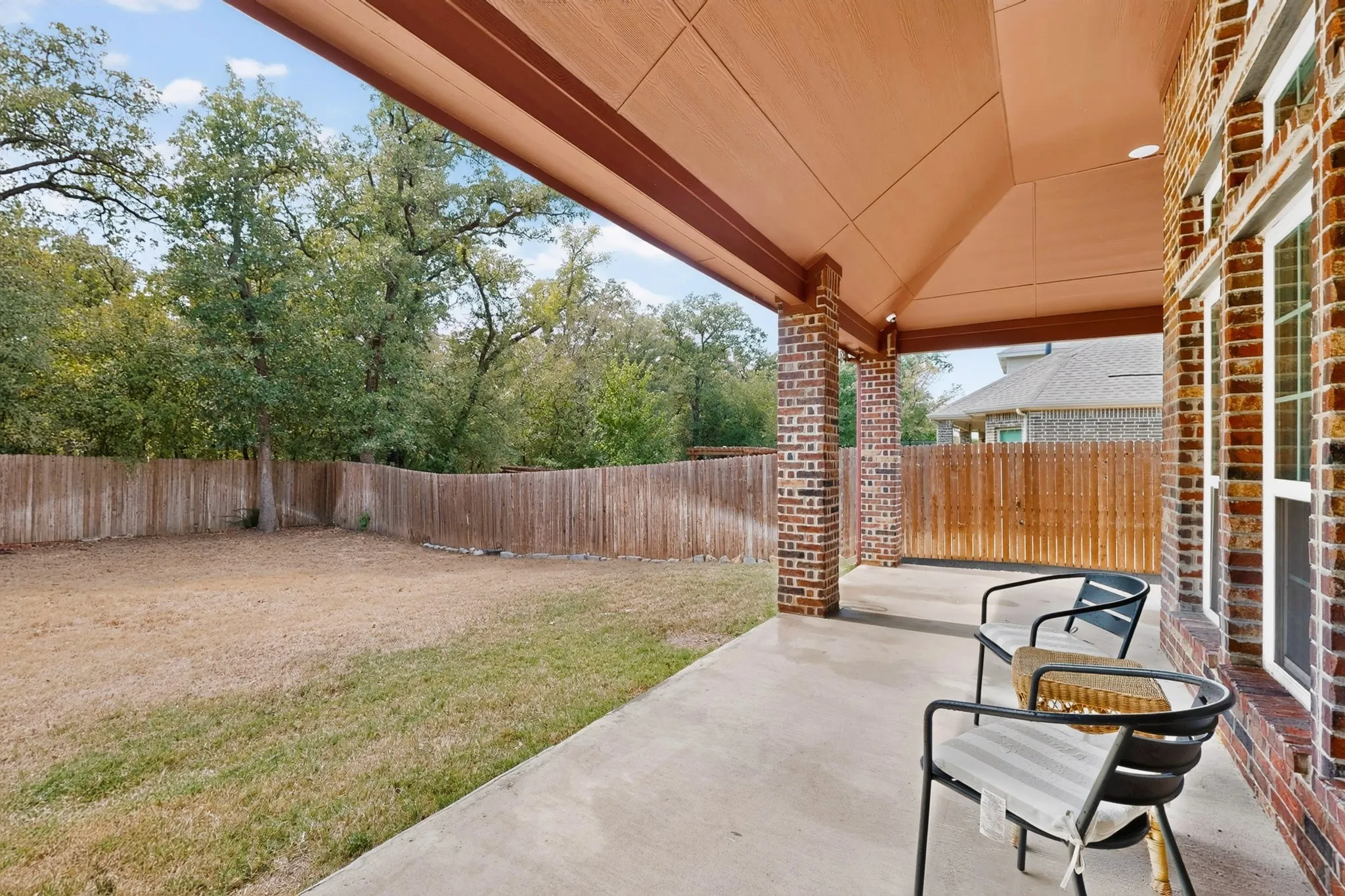 Single Family Residence For Sale in Denton County , 7800 Alders Gate Lane, Denton, Texas 76208, 6 Bedroom, 4 Bathroom, 2 Garage spaces, 4,411 Sqft, built in 2018, mls#21393153, Real Estate Agent in Denton, Homes For Sale in Denton county, Homes For Sale in Denton, Realtor in Denton Texas, Real Estate Brokerage Independent Realty Texas, Luminita Cordes Realtor