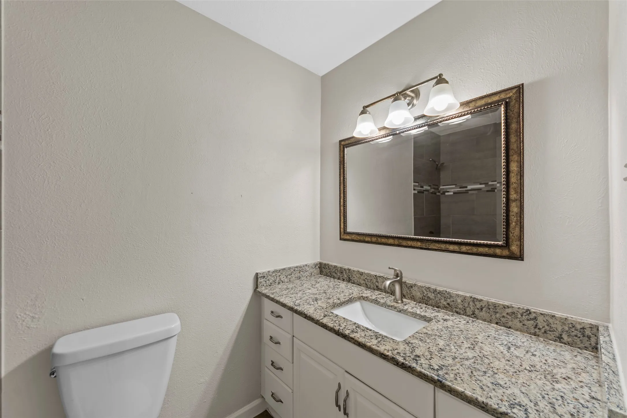Single Family Residence For Sale in Dallas County , 2323 Luau Street, Mesquite, Texas 75150, 3 Bedroom, 2 Bathroom, 2 Garage spaces, 1,729 Sqft, built in 1965, mls#21398538, Real Estate Agent in Mesquite, Homes For Sale in Dallas county, Homes For Sale in Mesquite, Realtor in Mesquite Texas, Real Estate Brokerage Independent Realty Texas, Luminita Cordes Realtor