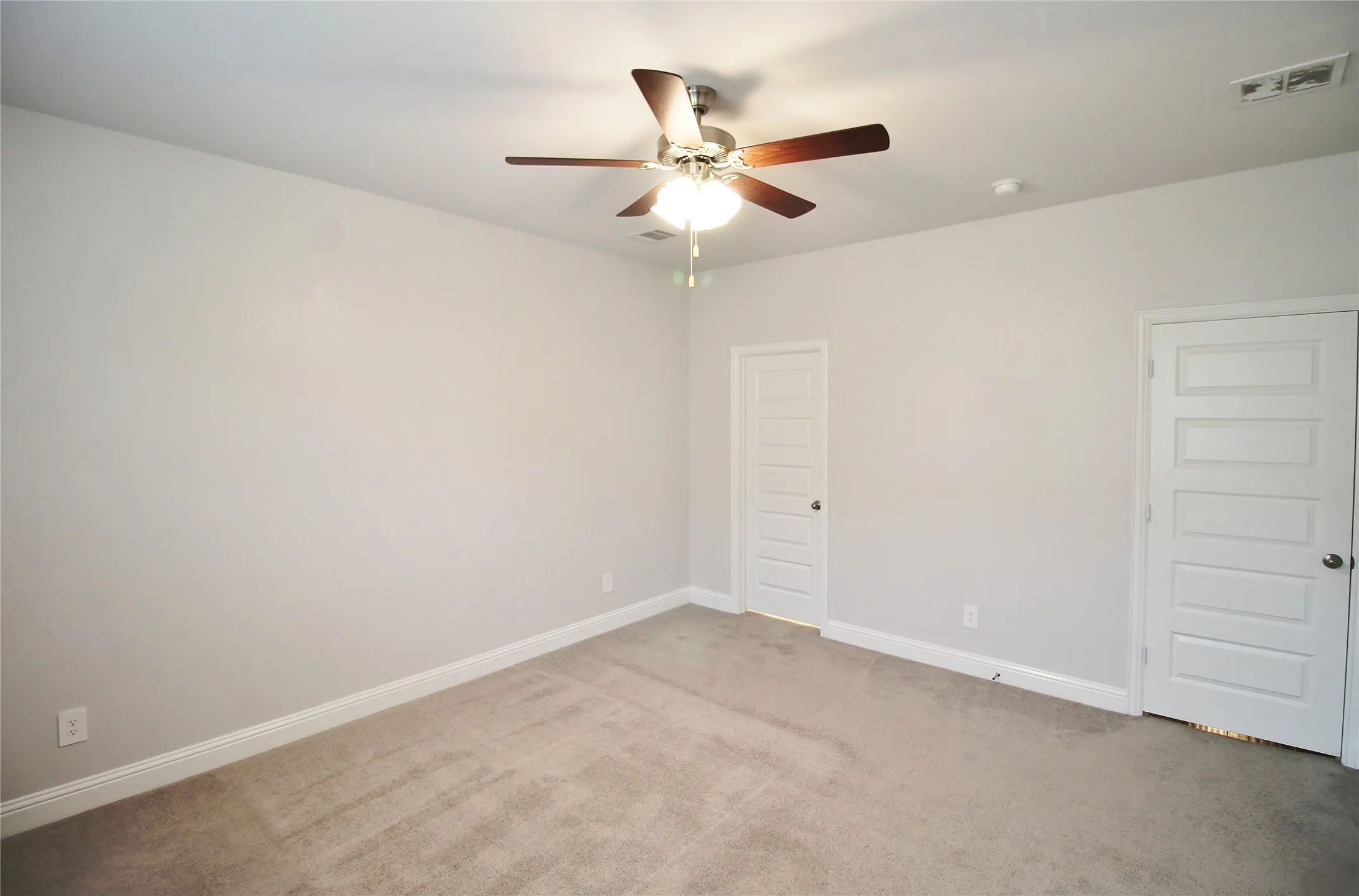 Townhouse For Rent in Dallas County , 7836 Manilla Drive, Rowlett, Texas 75088, 3 Bedroom, 4 Bathroom, 2 Garage spaces, 2,270 Sqft, built in 2022, mls#21398569, Real Estate Agent in Rowlett, Homes For Rent in Dallas county, Homes For Rent in Rowlett, Realtor in Rowlett Texas, Real Estate Brokerage Independent Realty Texas, Luminita Cordes Realtor