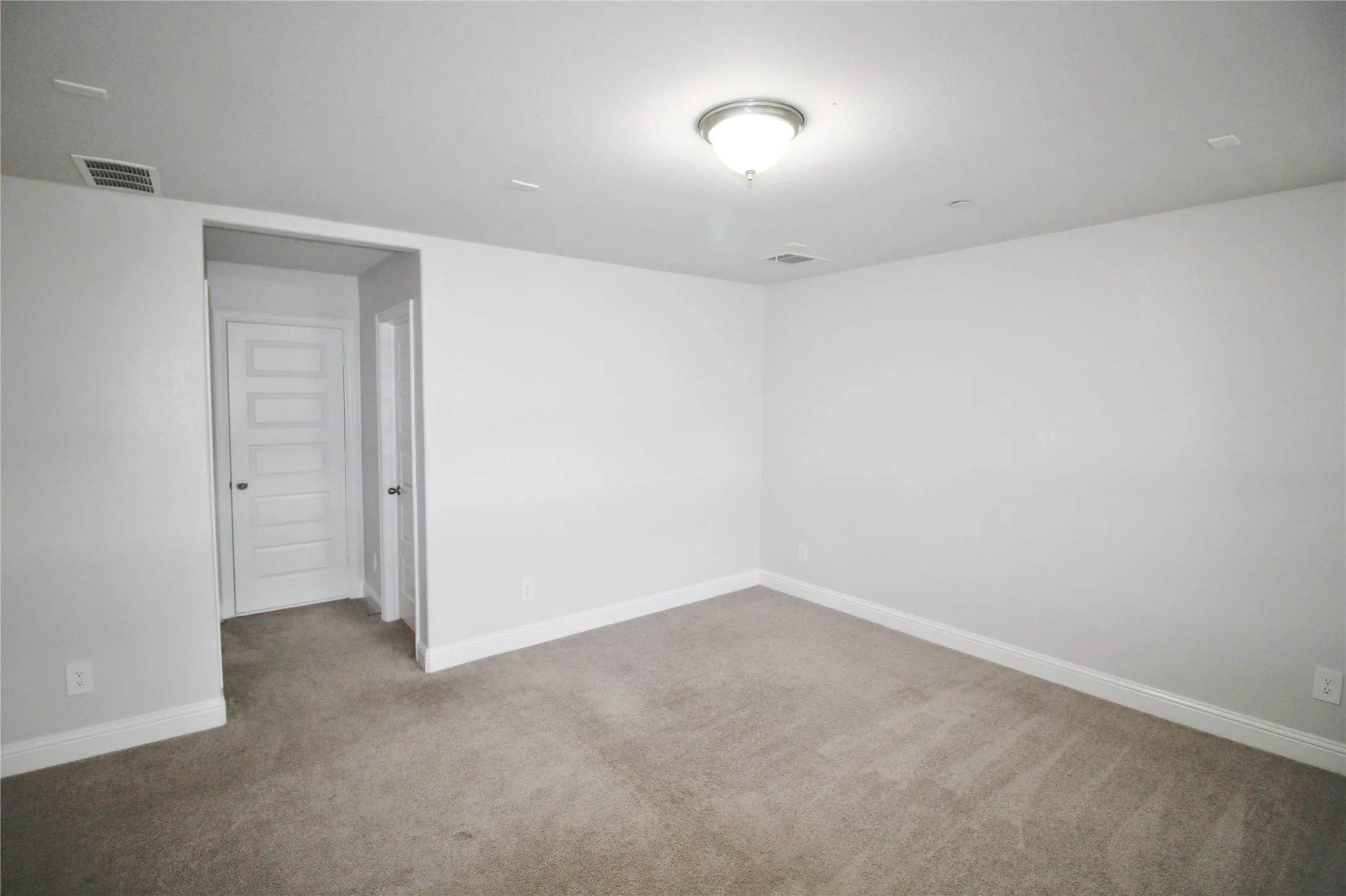 Townhouse For Rent in Dallas County , 7836 Manilla Drive, Rowlett, Texas 75088, 3 Bedroom, 4 Bathroom, 2 Garage spaces, 2,270 Sqft, built in 2022, mls#21398569, Real Estate Agent in Rowlett, Homes For Rent in Dallas county, Homes For Rent in Rowlett, Realtor in Rowlett Texas, Real Estate Brokerage Independent Realty Texas, Luminita Cordes Realtor