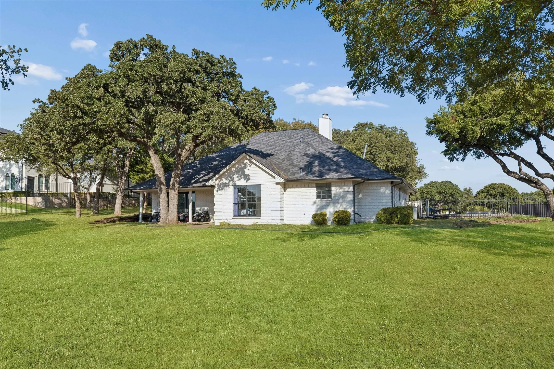 Improved Land For Sale in Tarrant County , 1459A Sunshine Lane, Southlake, Texas 76092, 0, 0, Garage spaces, 0 Sqft, built in 1984, mls#21398469, Real Estate Agent in Southlake, Homes For Sale in Tarrant county, Homes For Sale in Southlake, Realtor in Southlake Texas, Real Estate Brokerage Independent Realty Texas, Luminita Cordes Realtor