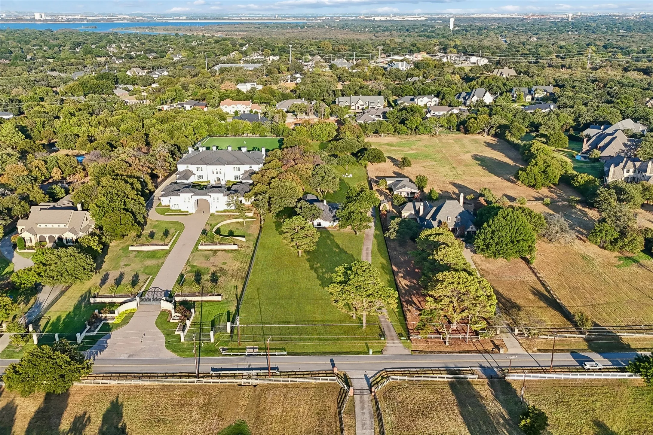 Improved Land For Sale in Tarrant County , 1459A Sunshine Lane, Southlake, Texas 76092, 0, 0, Garage spaces, 0 Sqft, built in 1984, mls#21398469, Real Estate Agent in Southlake, Homes For Sale in Tarrant county, Homes For Sale in Southlake, Realtor in Southlake Texas, Real Estate Brokerage Independent Realty Texas, Luminita Cordes Realtor